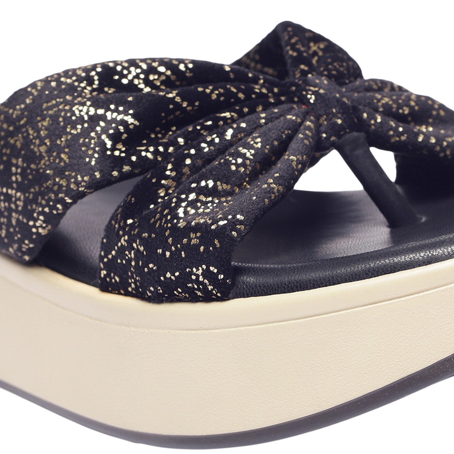 Monrow | Monrow Nellie Black Flatform Heels|5