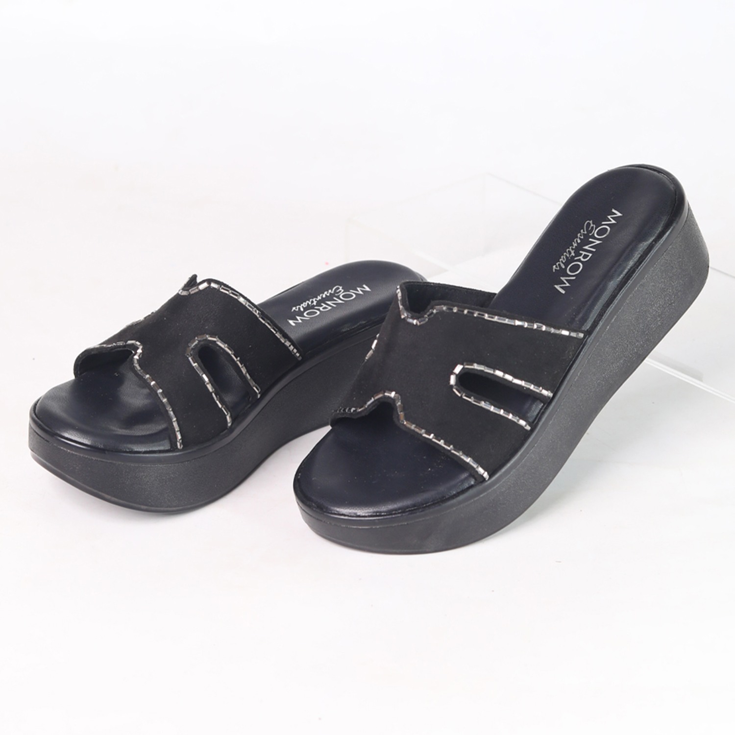 Monrow Alice Black Flatform Heels