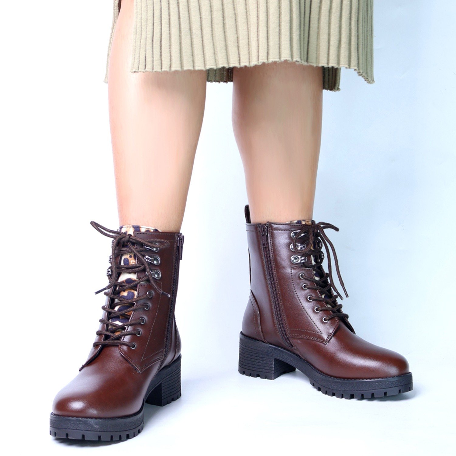 Monrow Arely Brown Block