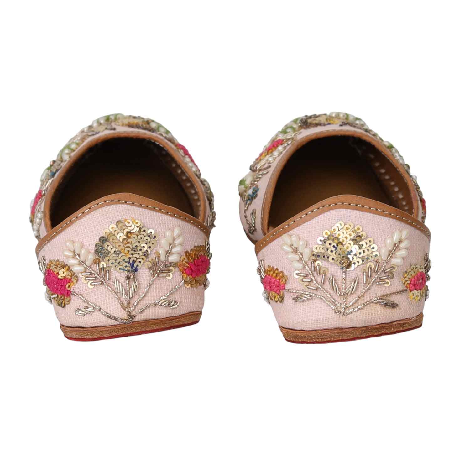 Blush Bloom Traditional Jutti