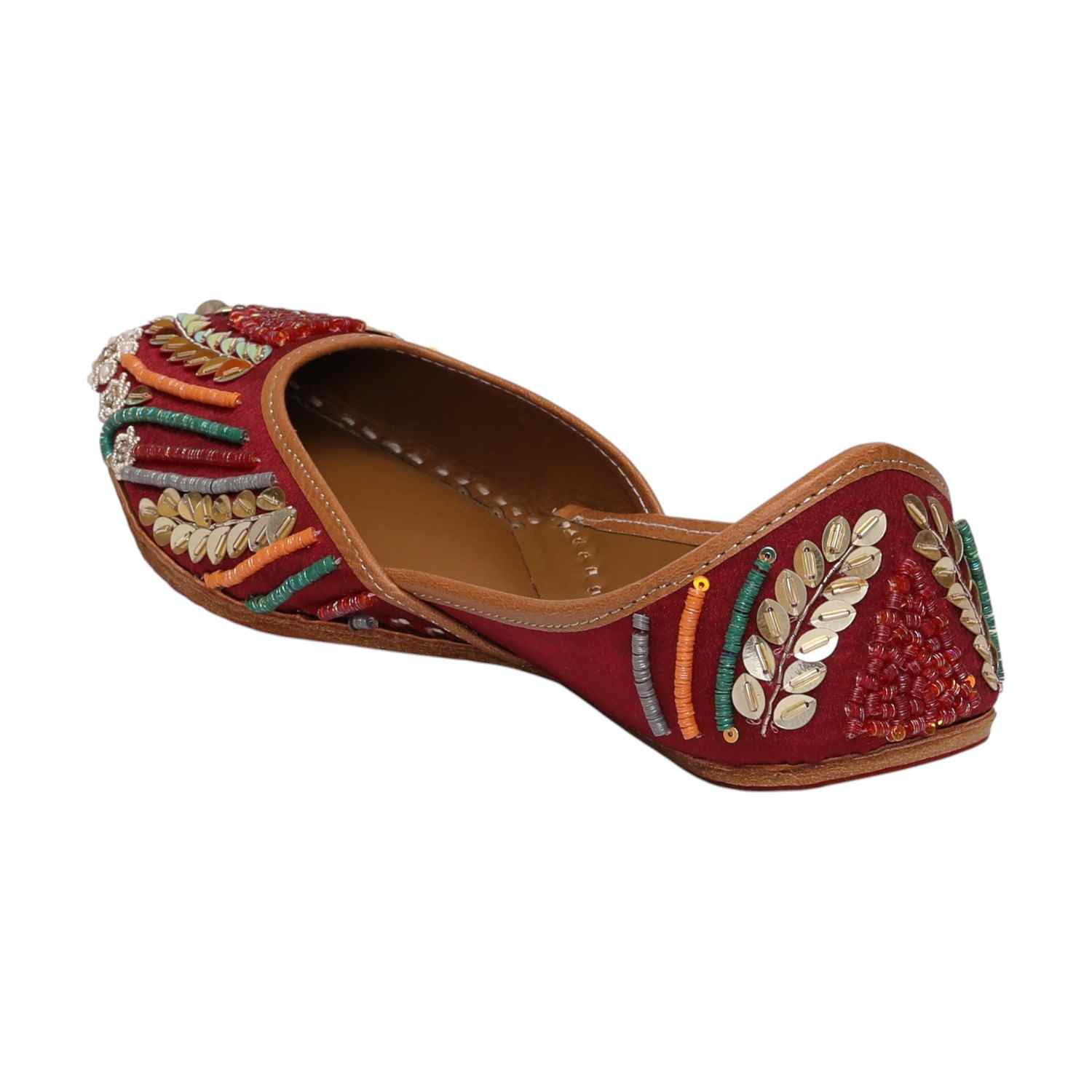 Women Maroon Fairy Tale  Zari Embroidered  Jutti