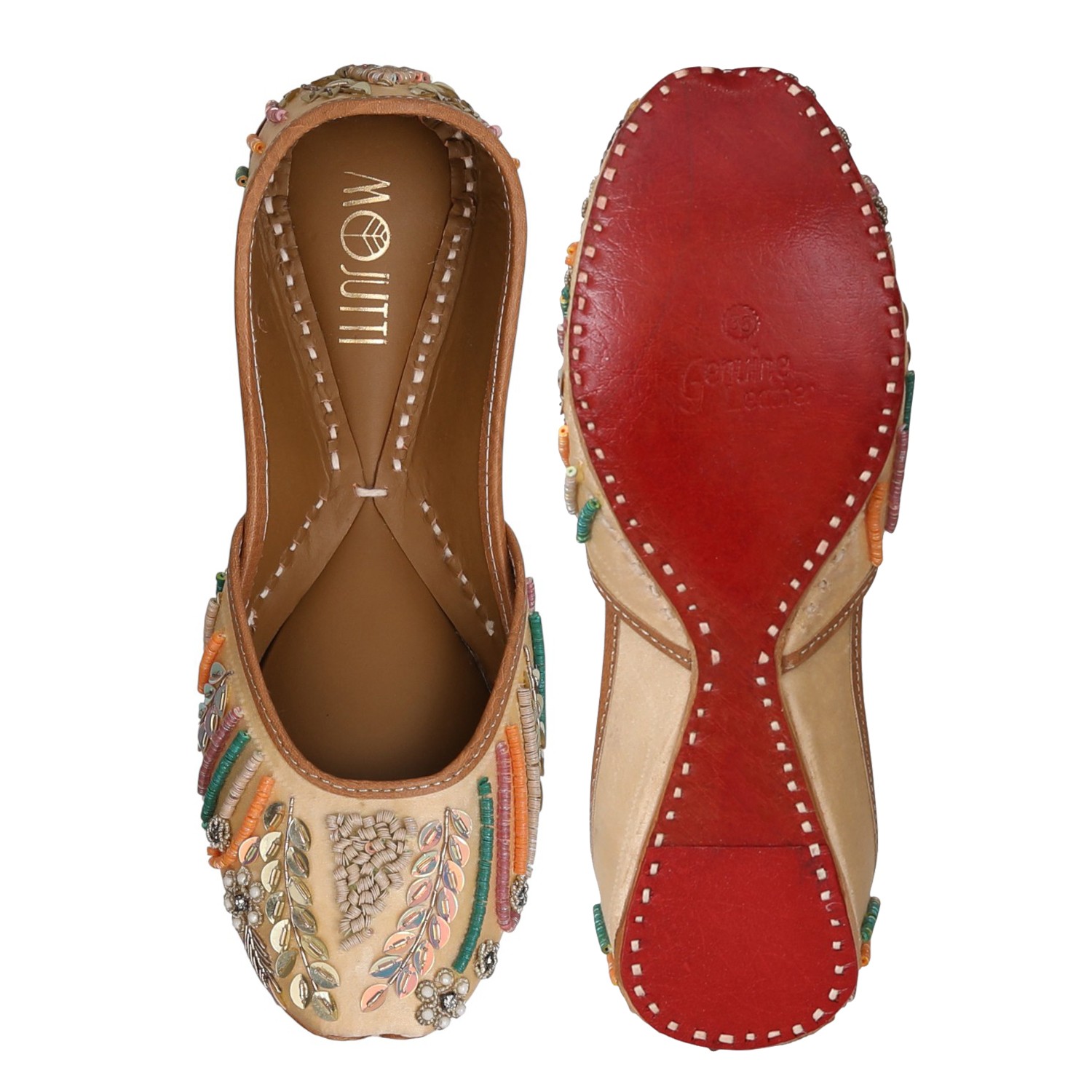 Sunlit Bloom Embroidered Jutti