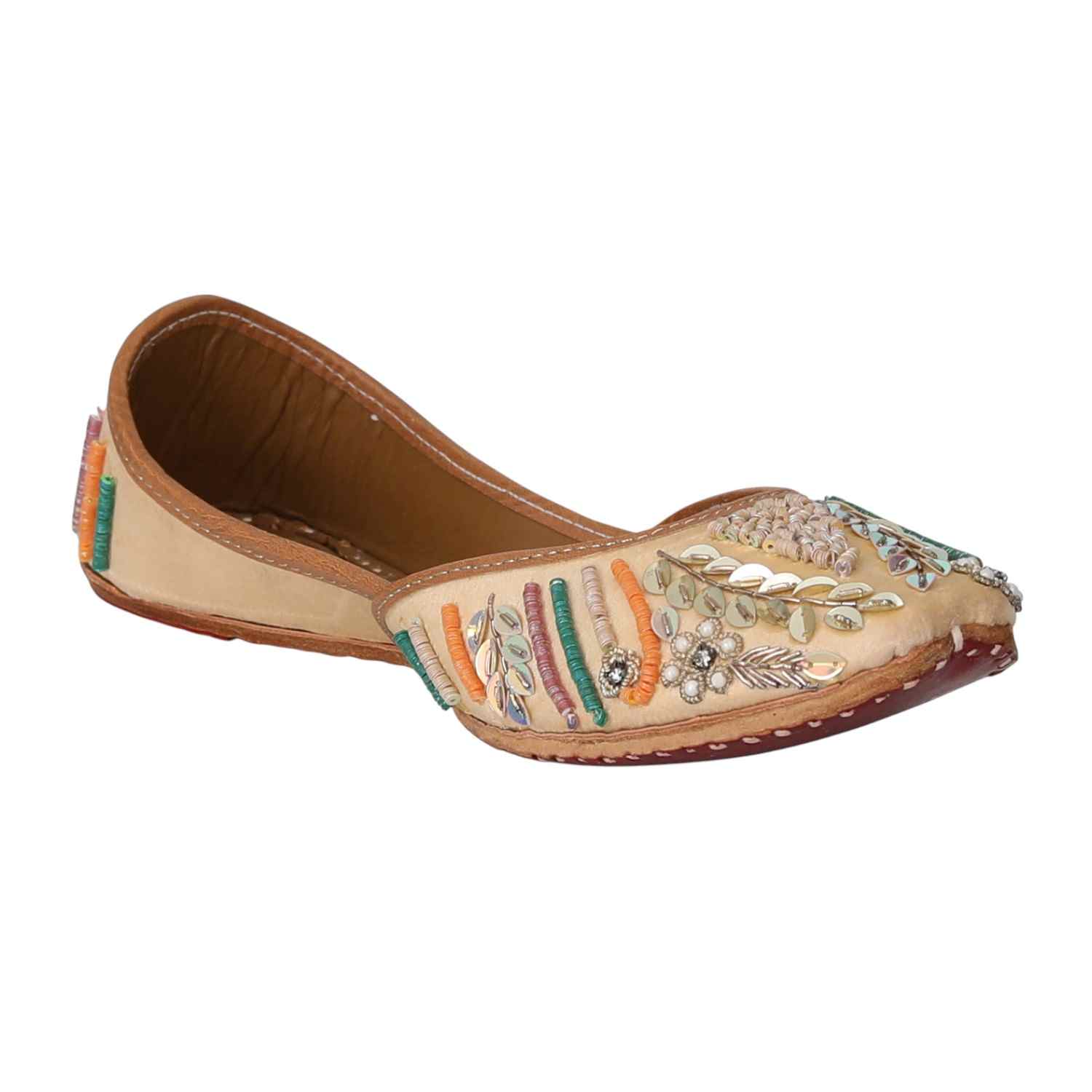 Sunlit Bloom Embroidered Jutti