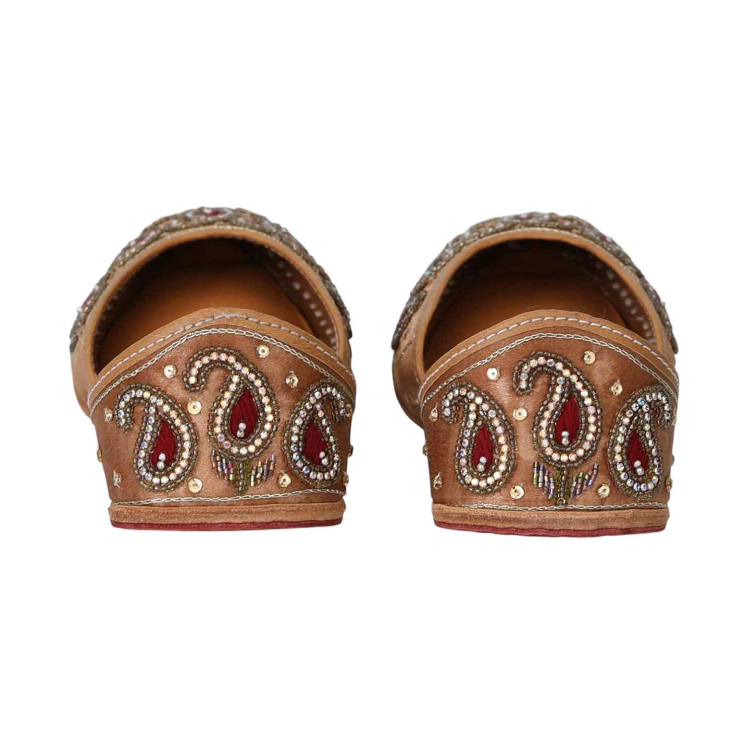 Golden Grace Zardozi Jutti