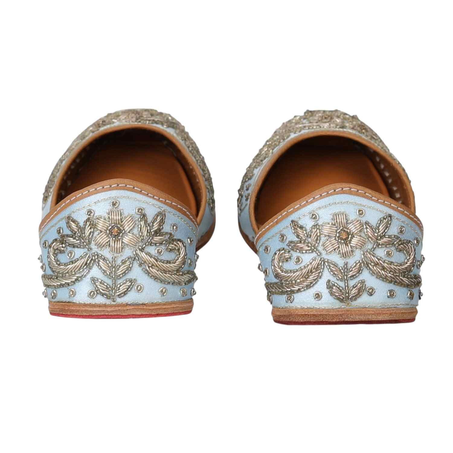 Frozen Elegance Jutti