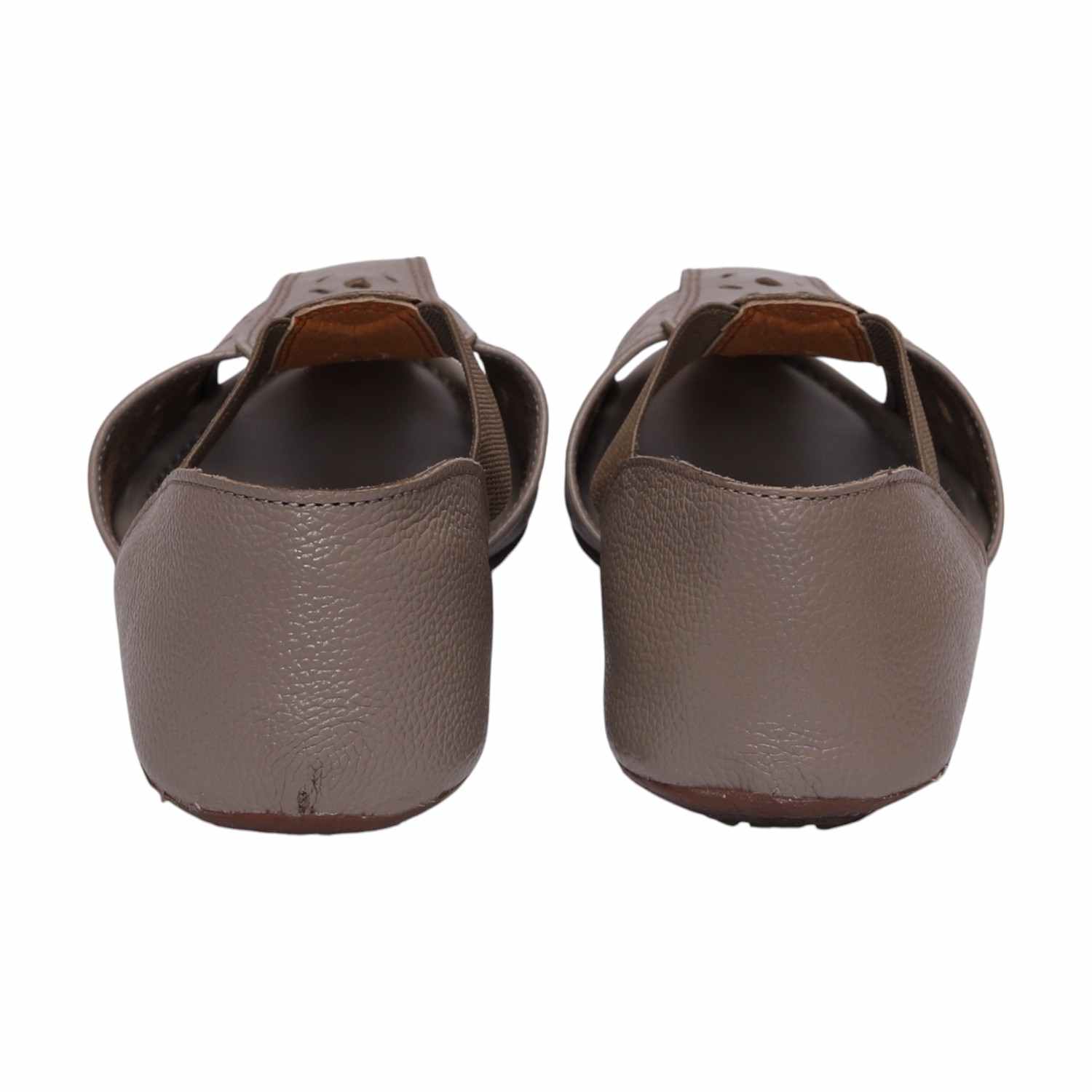 Women Chikoo Sandals Casual Flat