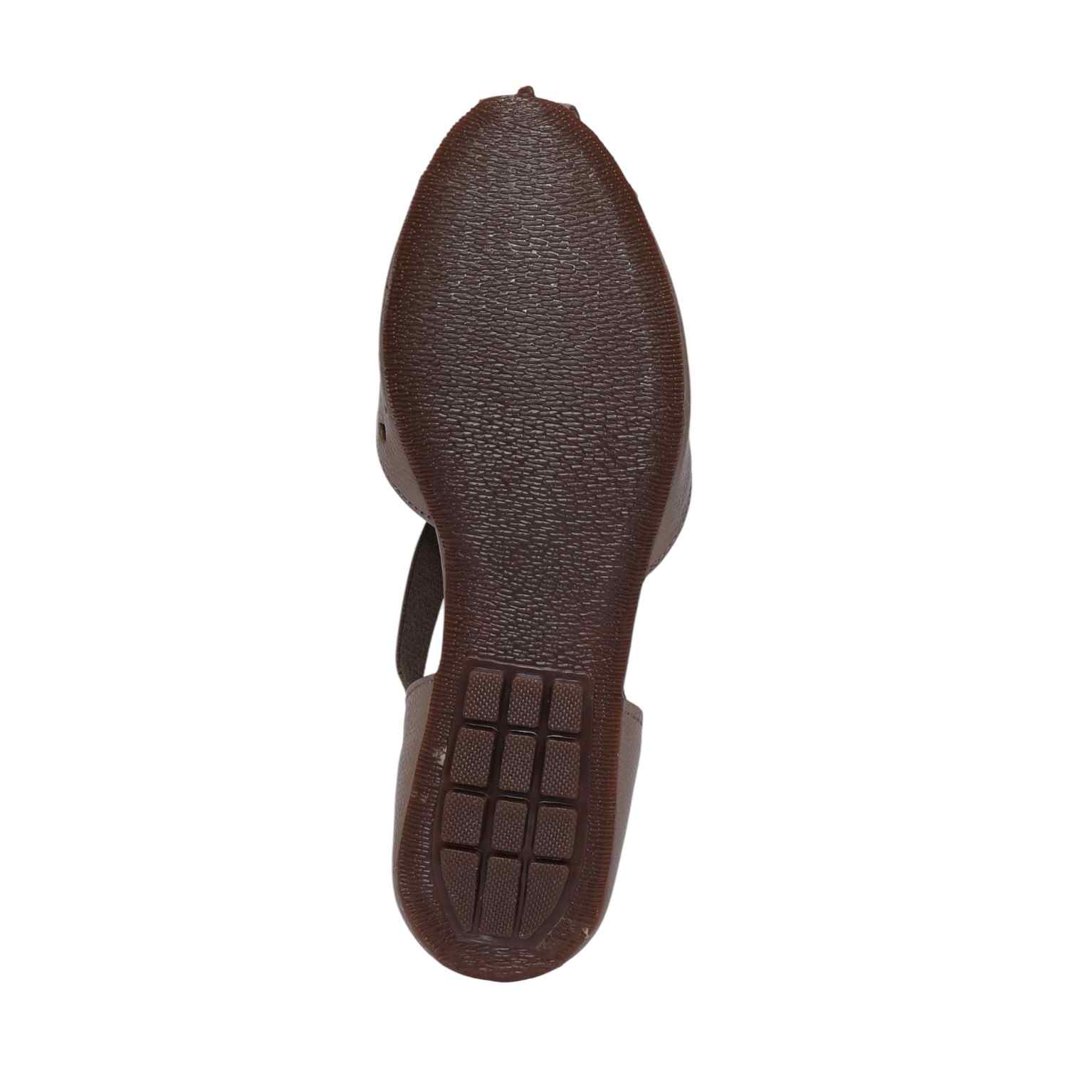 Women Chikoo Sandals Casual Flat