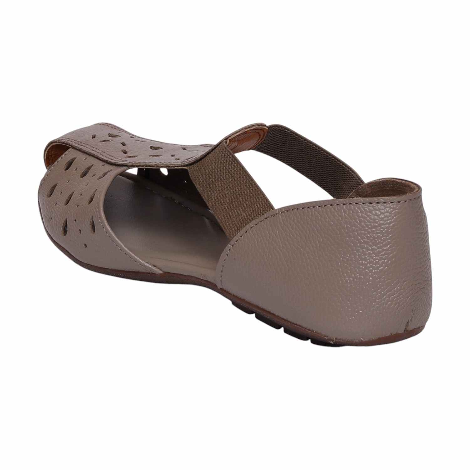 Women Chikoo Sandals Casual Flat