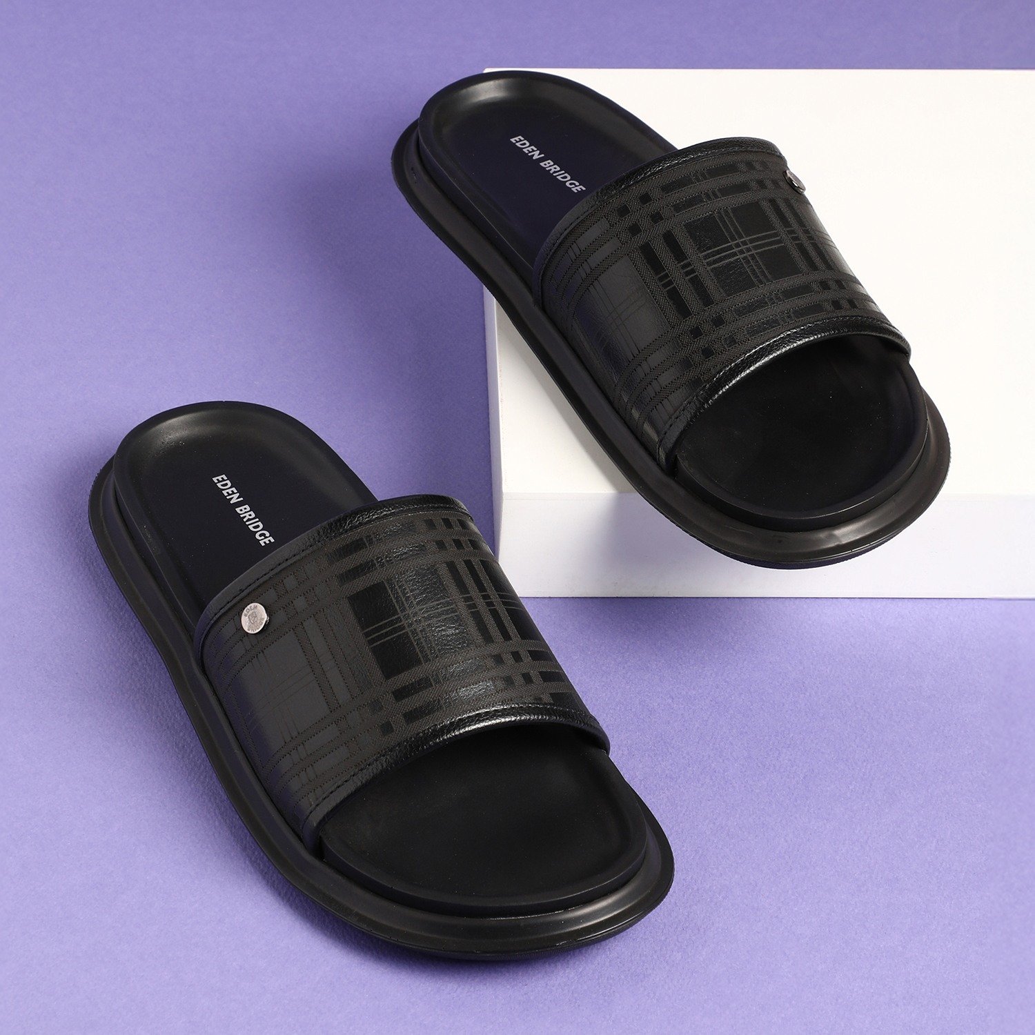 Men Black Slidders