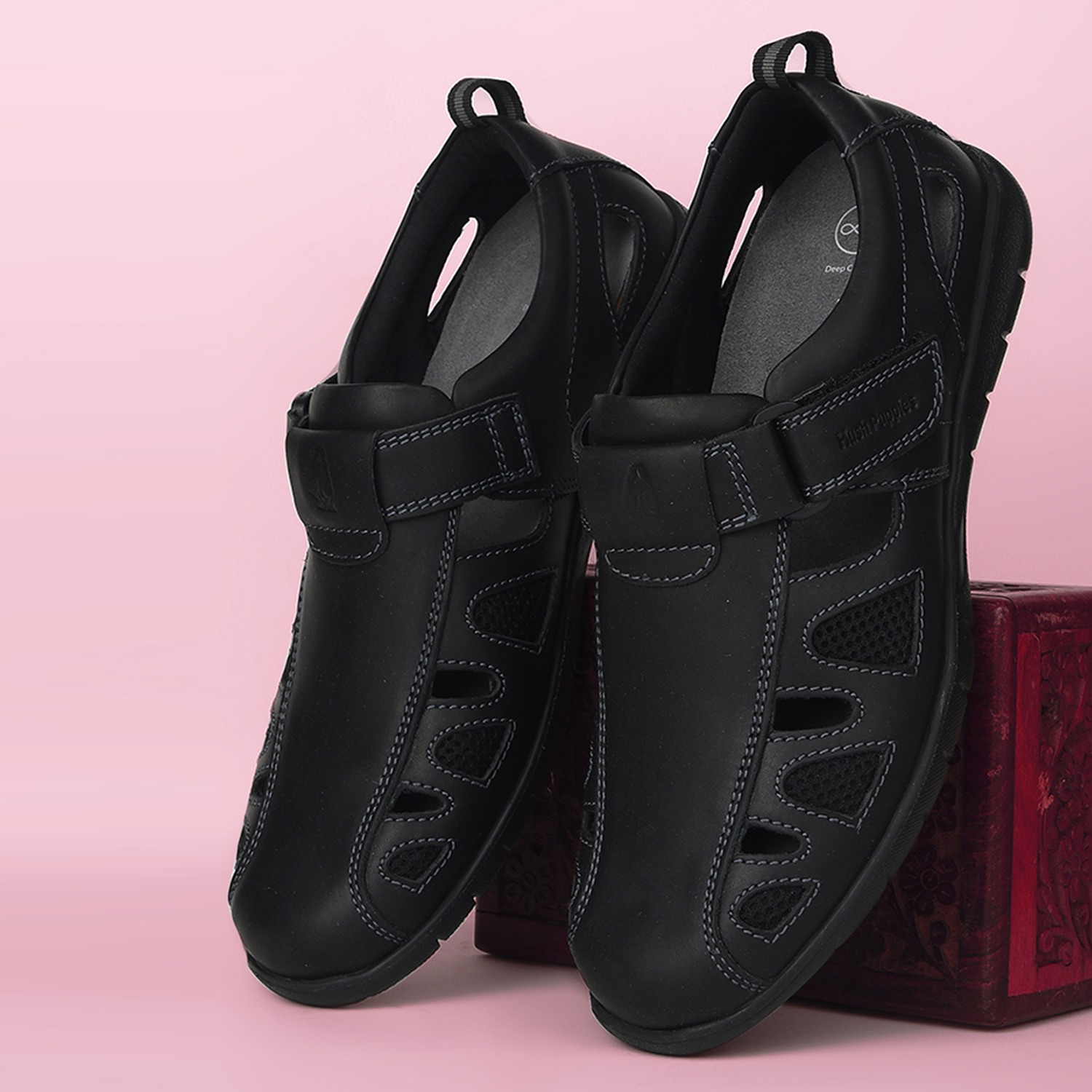 Richard Fisherman Black Sandal For Men