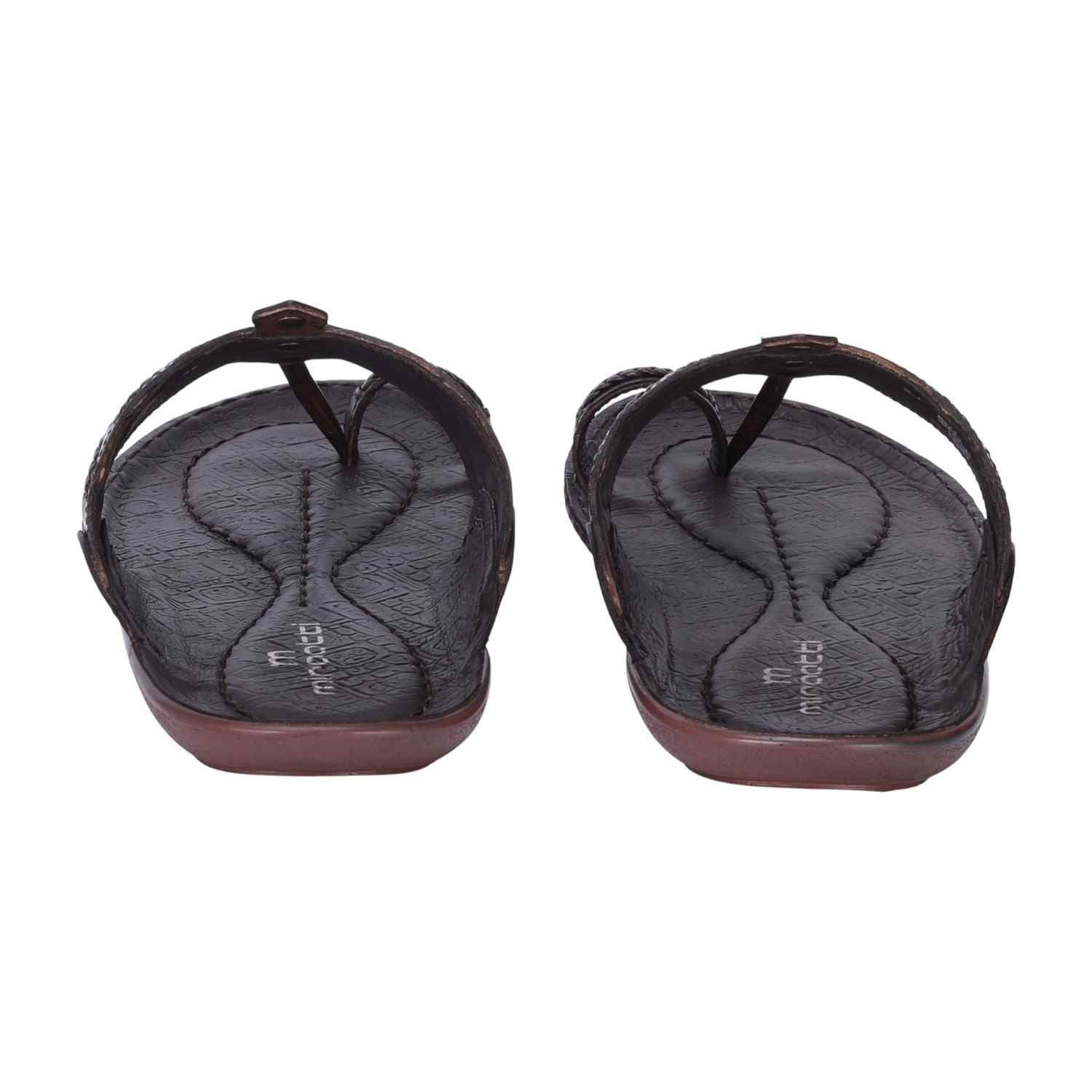 Men Brown Leather Kolhapuri Chappal
