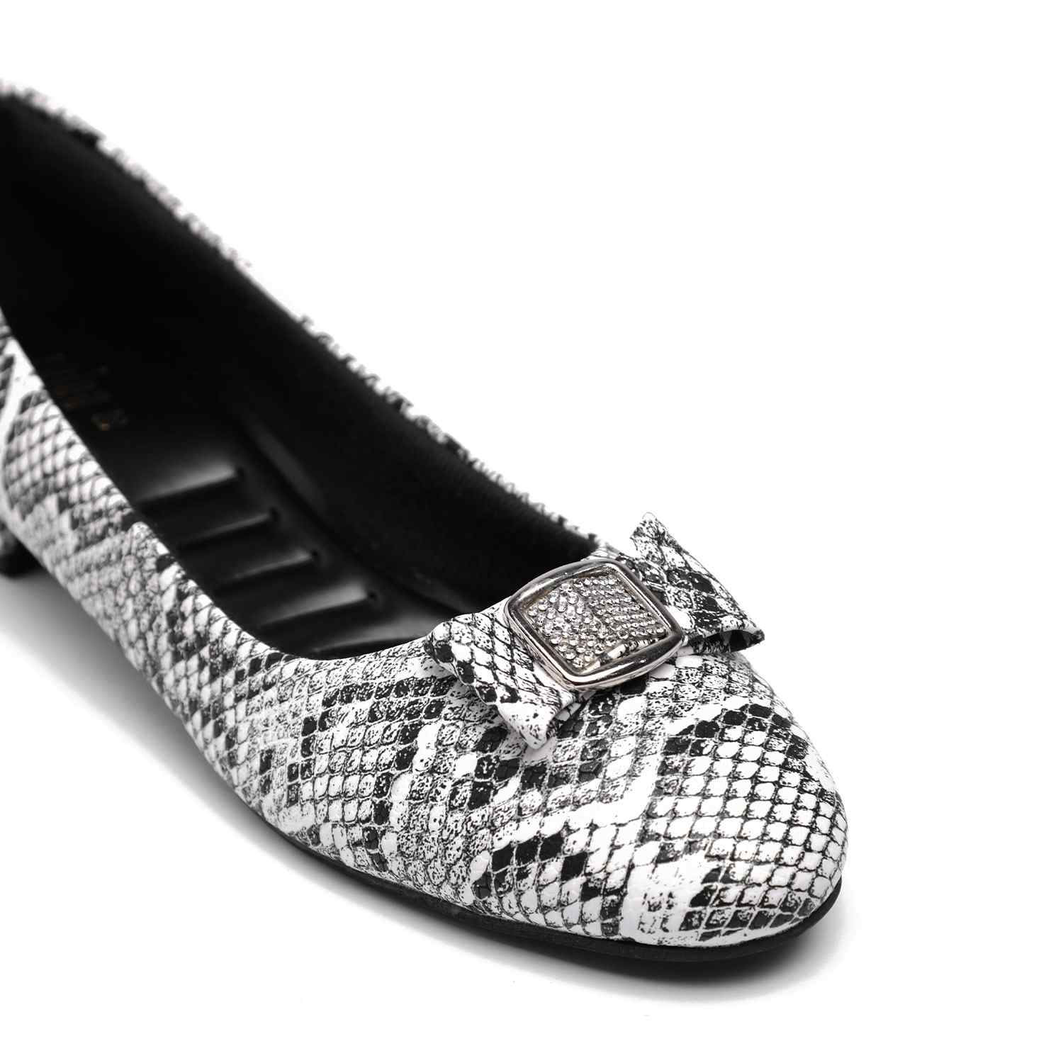 Women Grey Flat Shoes Ballarinas