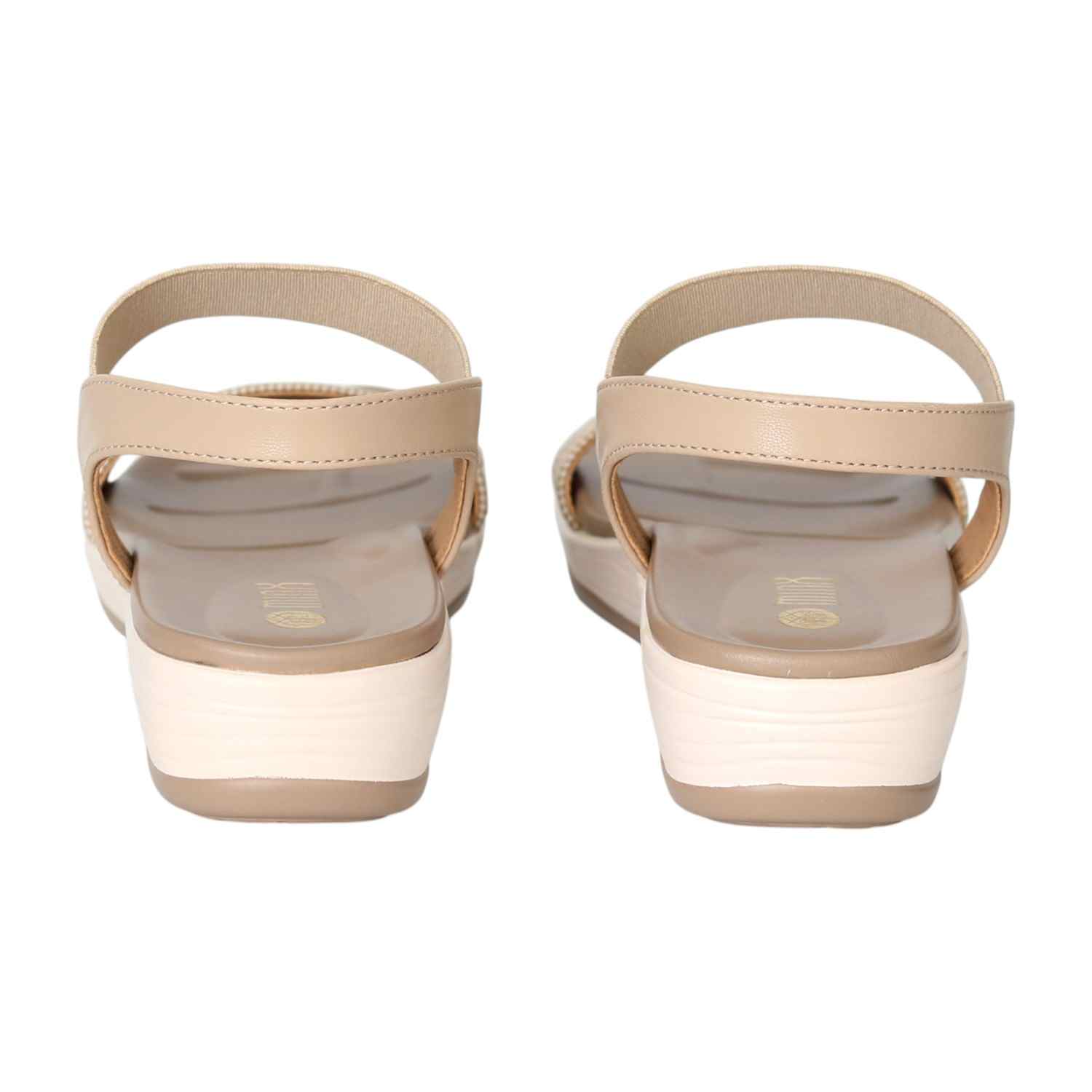 Women SmoothStep Beige Sandals