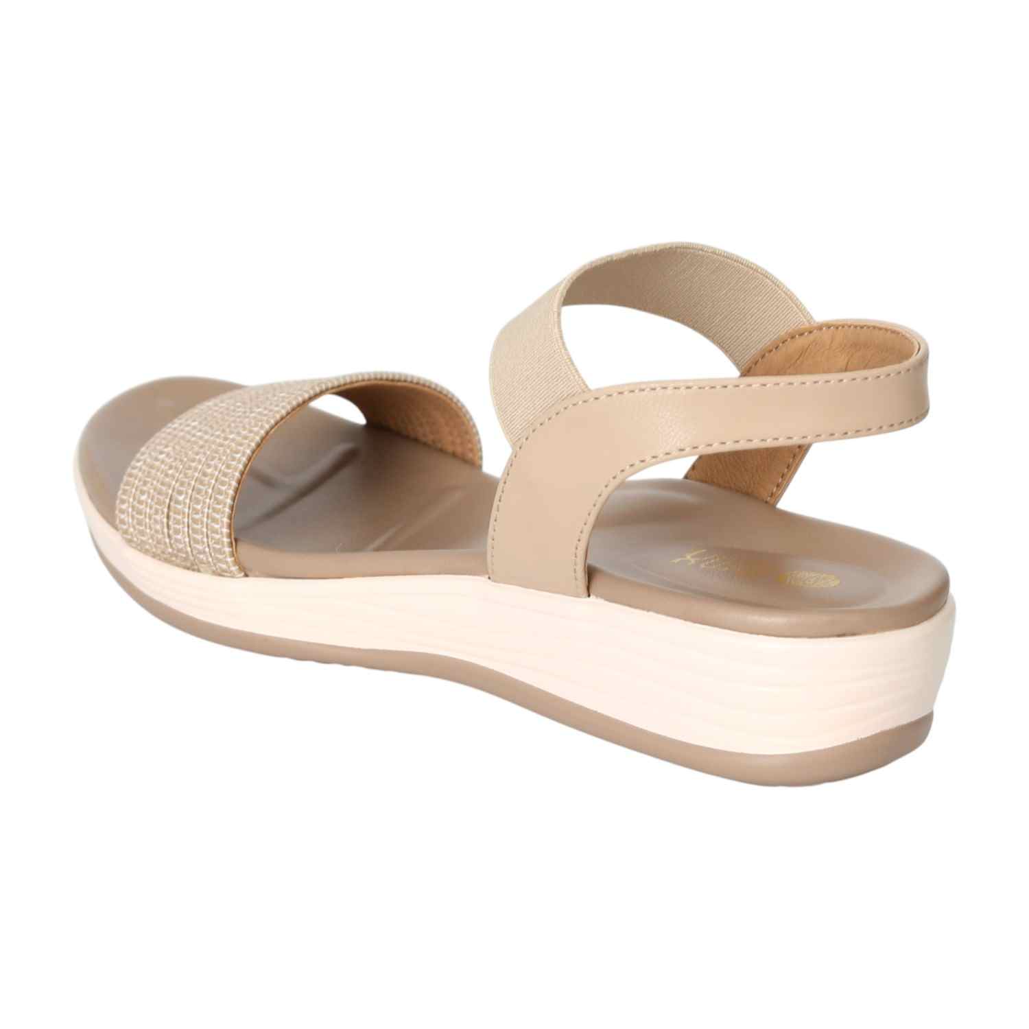 Women SmoothStep Beige Sandals