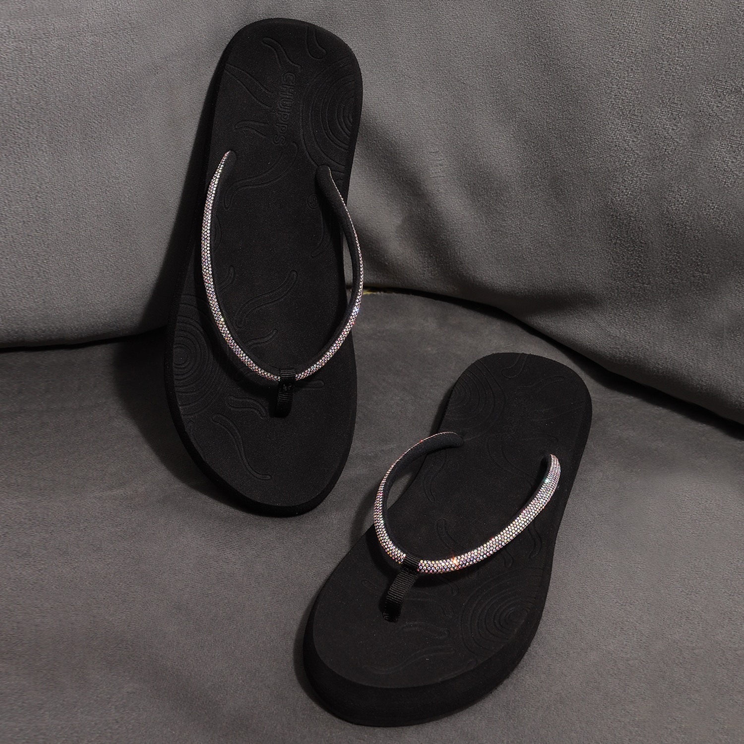Chupps | Womens Solis Black Casual Slider|3