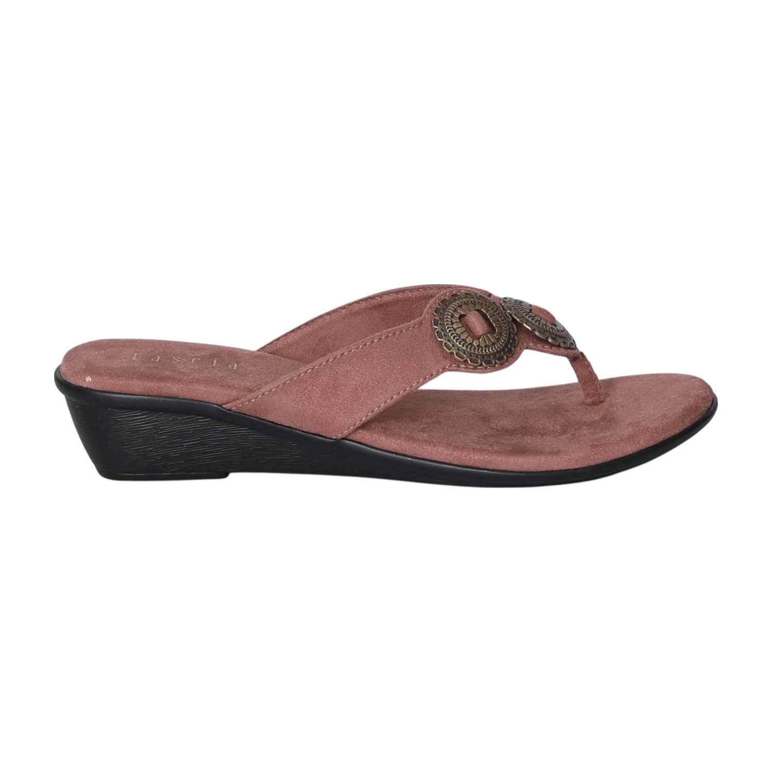 Women Peach Thong Wedges  with Metallic Emballishment