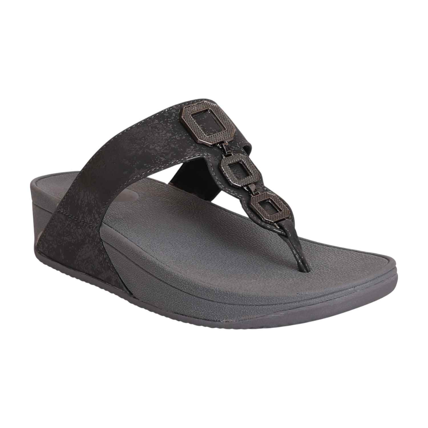 Women Gun Metal Thong Wedge with Chain Link Embellishment
