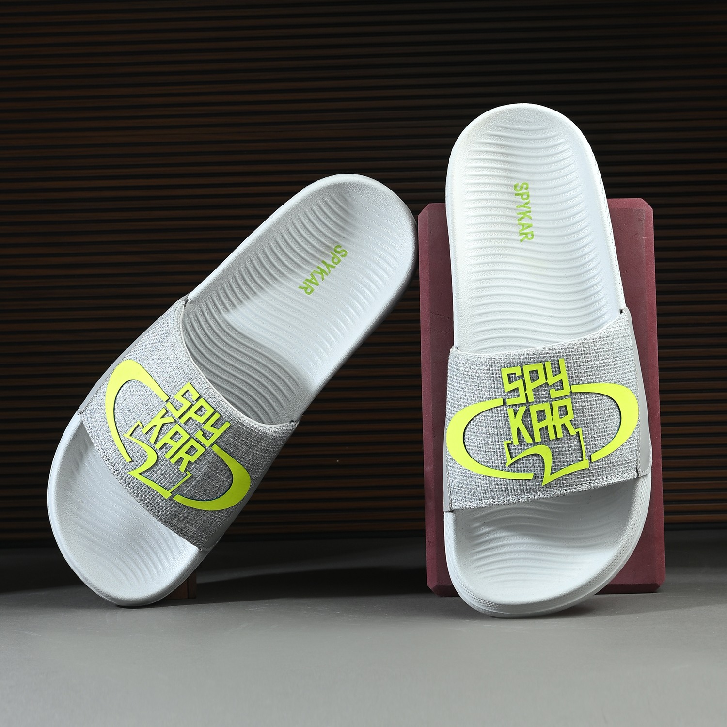 ERASMO GREY SLIDERS