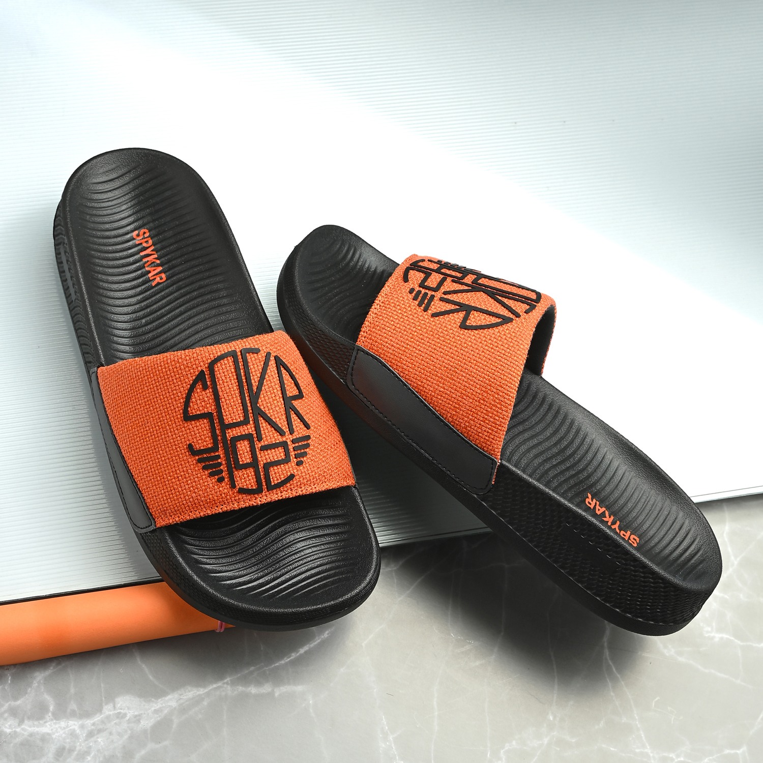 ELVIO ORANGE SLIDERS
