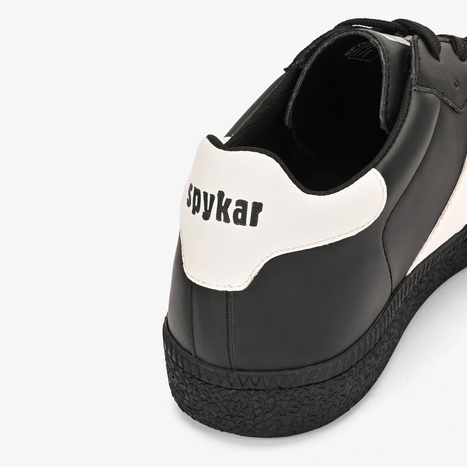 HUON BLACK SNEAKERS