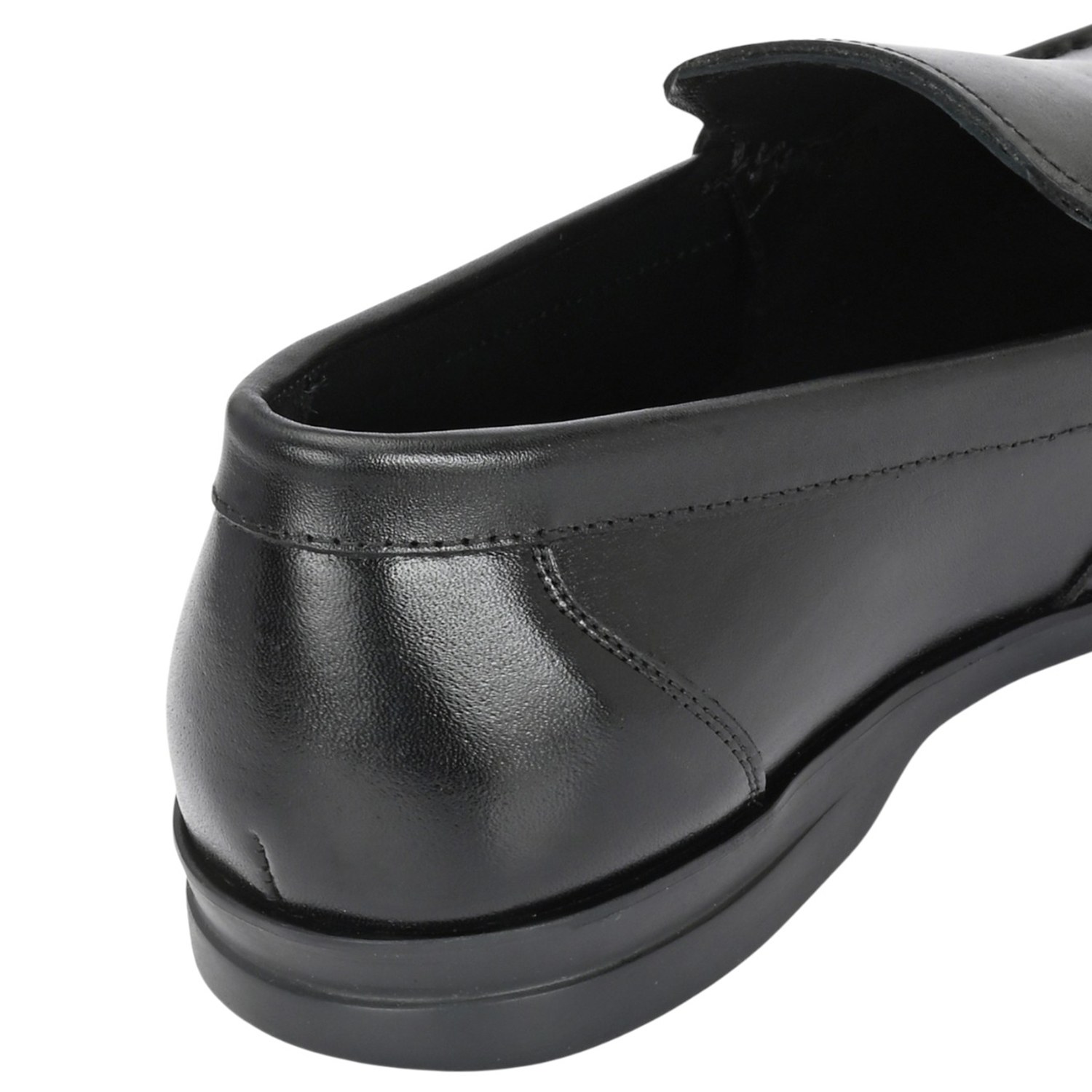 Men Classic Black Plain-Vamp Slip-On Leather Loafers