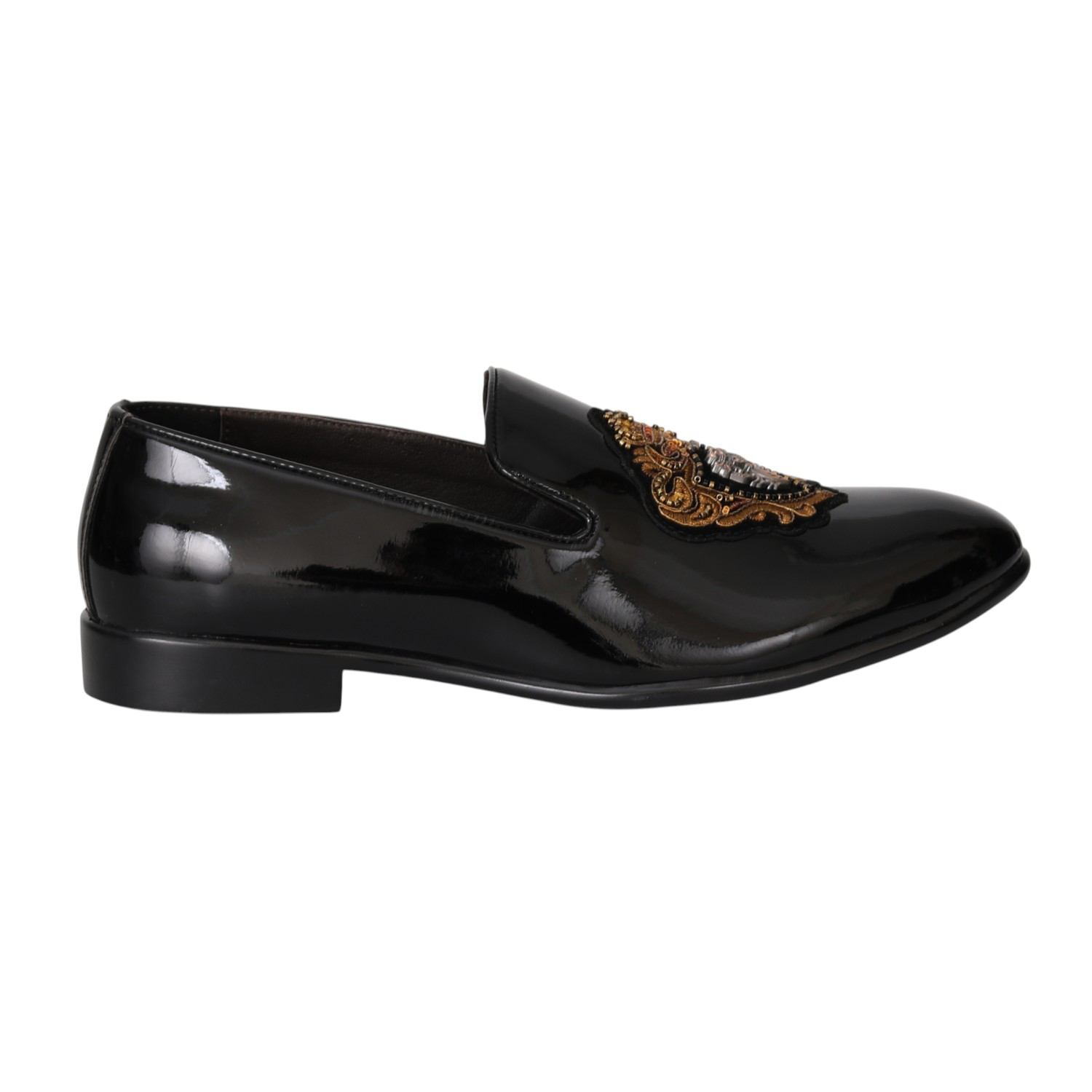 Men Regal Crest Embroidered Loafers