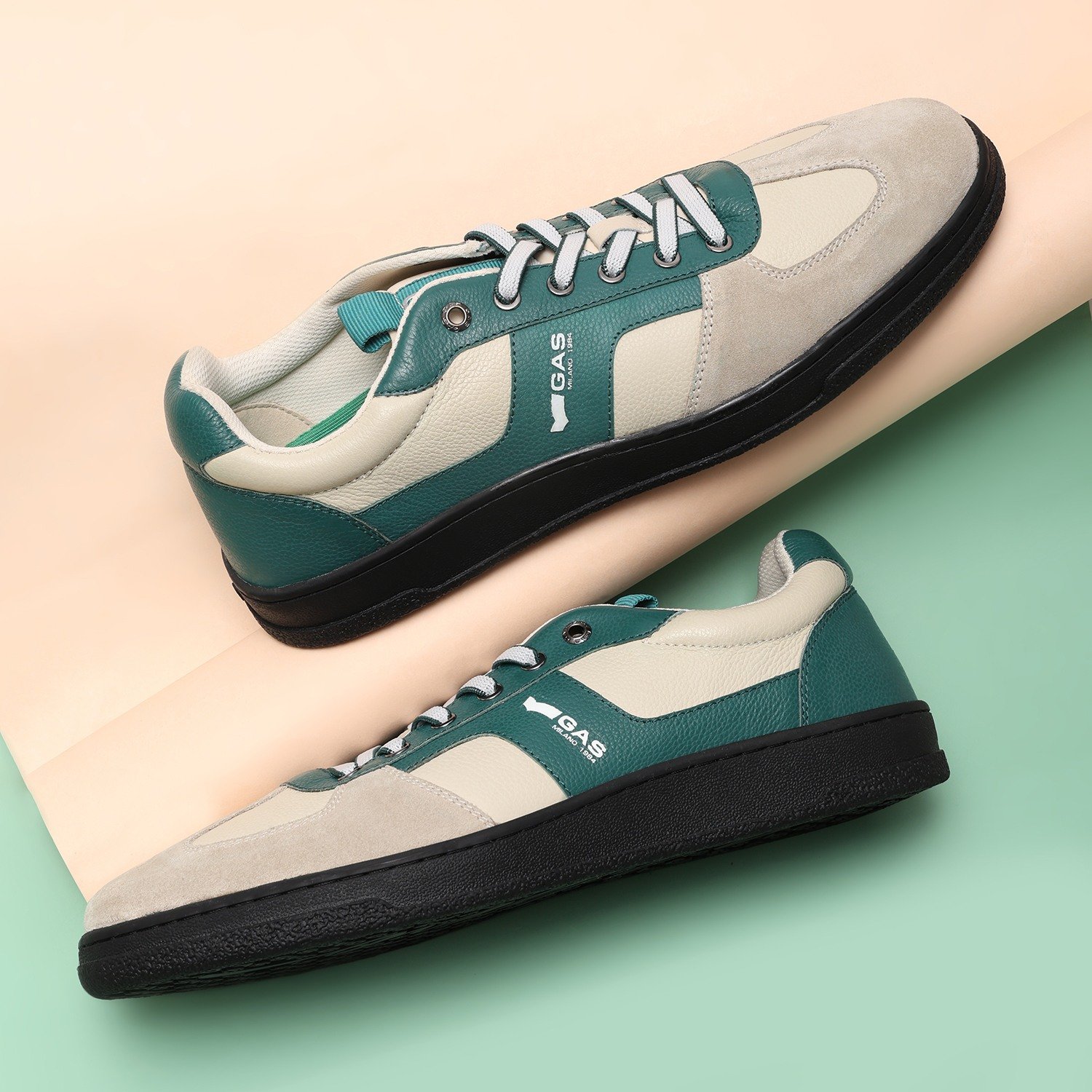 Men Flex Green Sneaker
