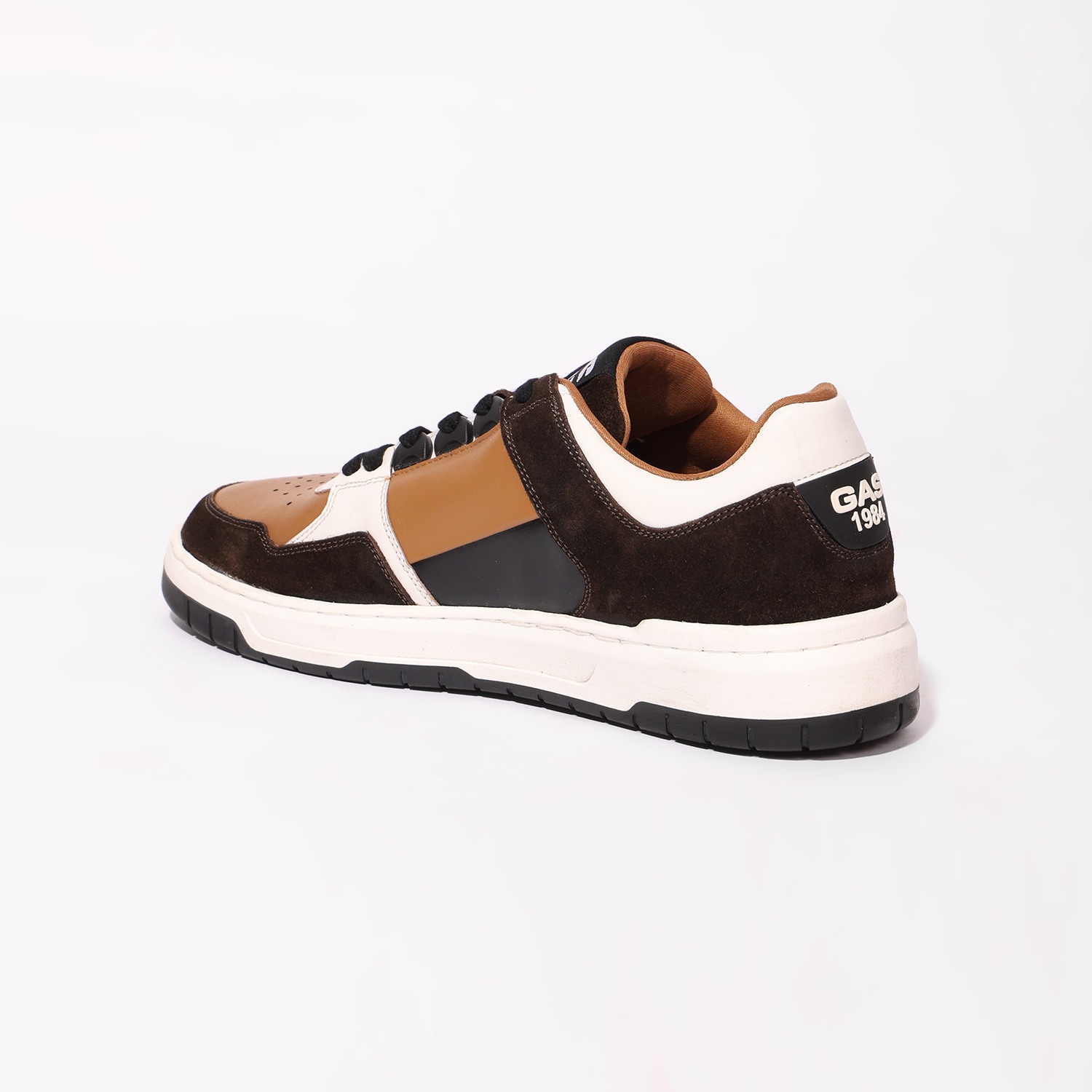 Men Void Runner  Beige Black Sneakers