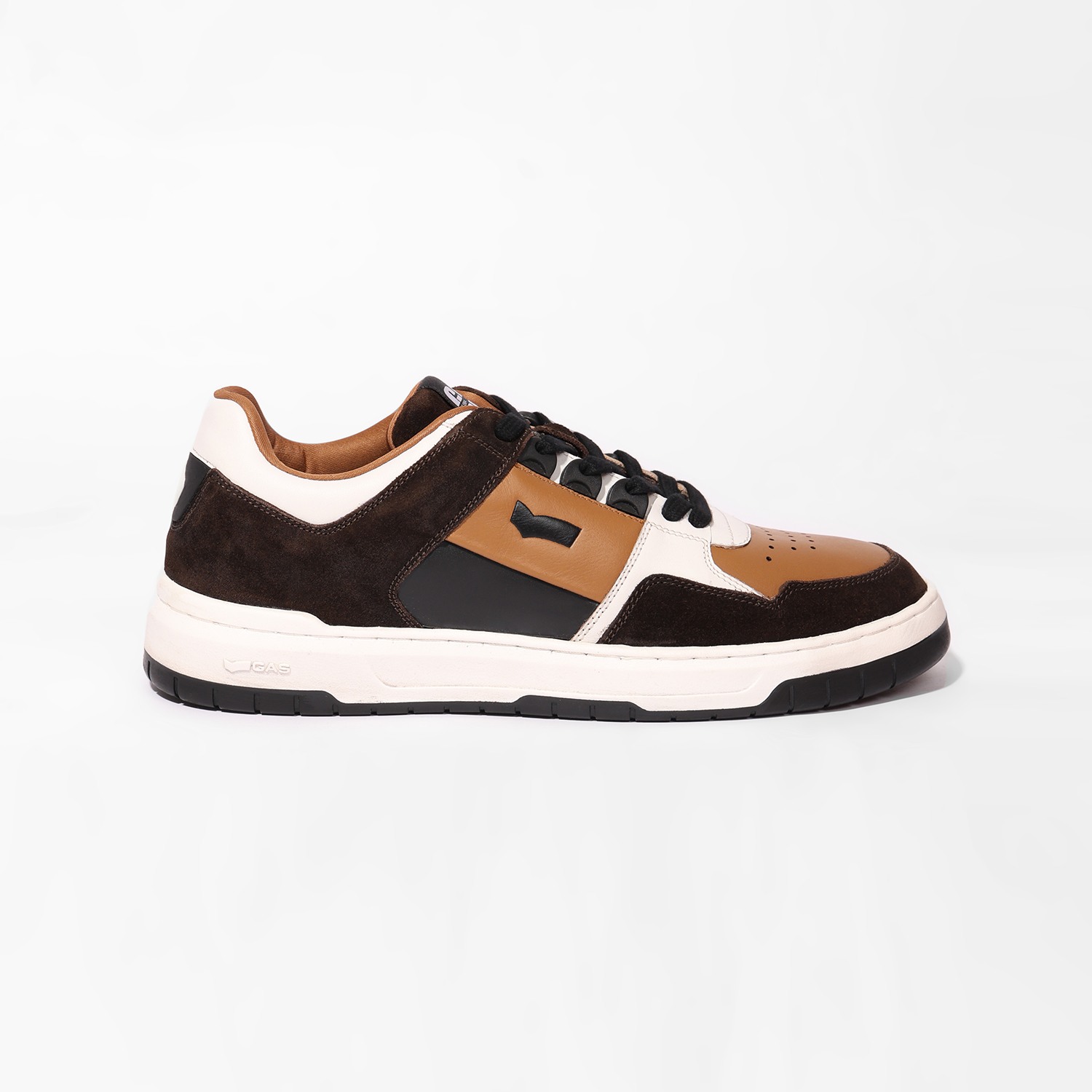 Men Void Runner  Beige Black Sneakers