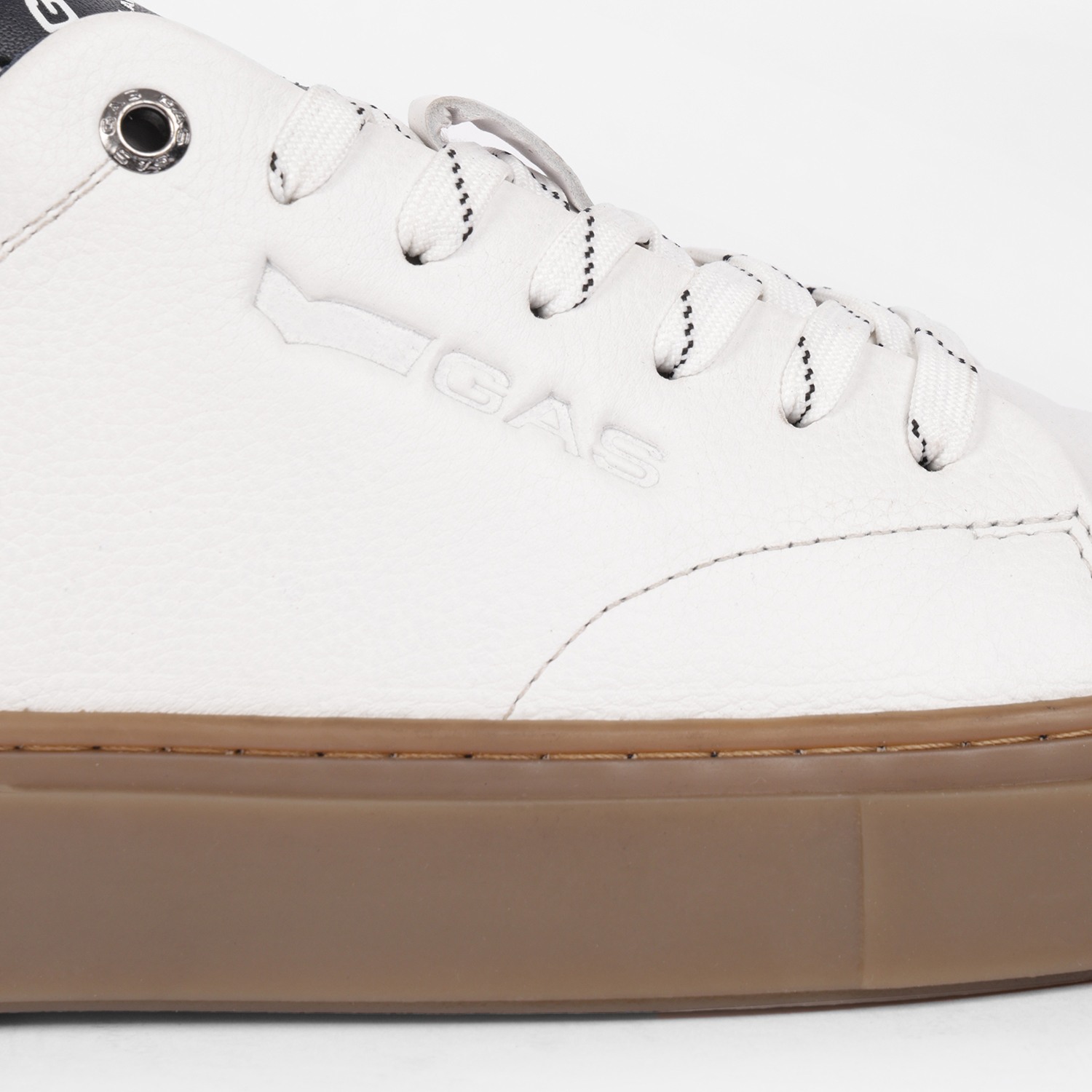 Men Veloce White Blue Sneakers