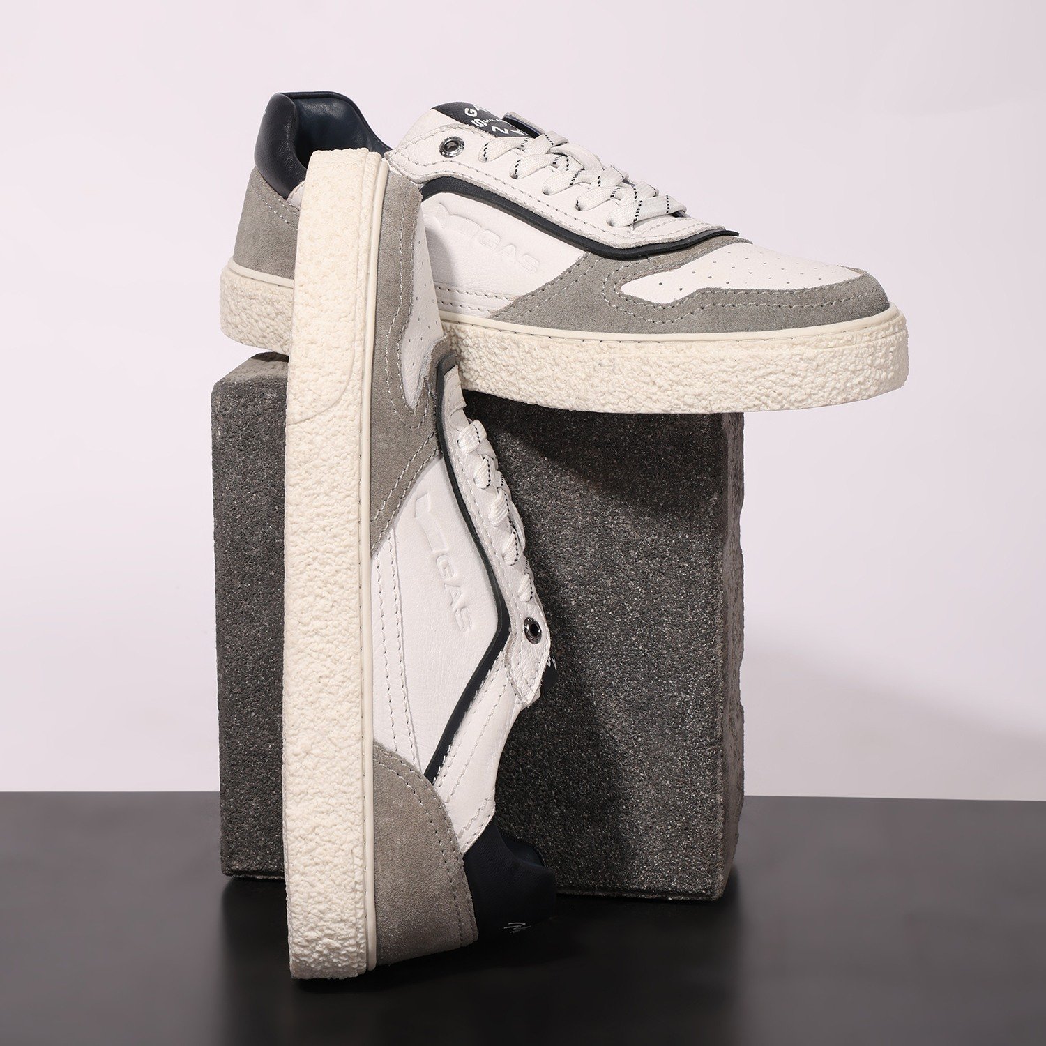 Men Strada White Sneakers