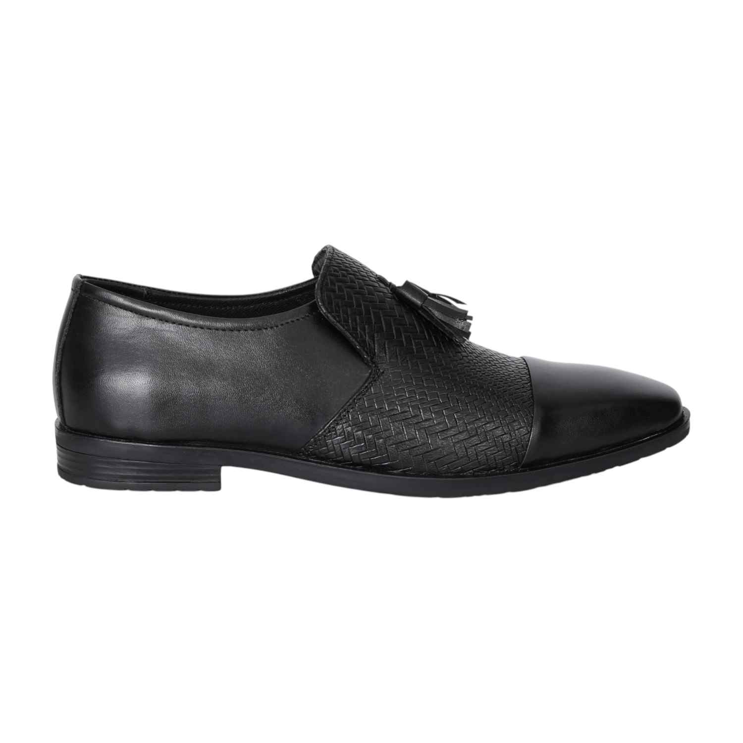 Men Black Woven Tassel Slip-Ons