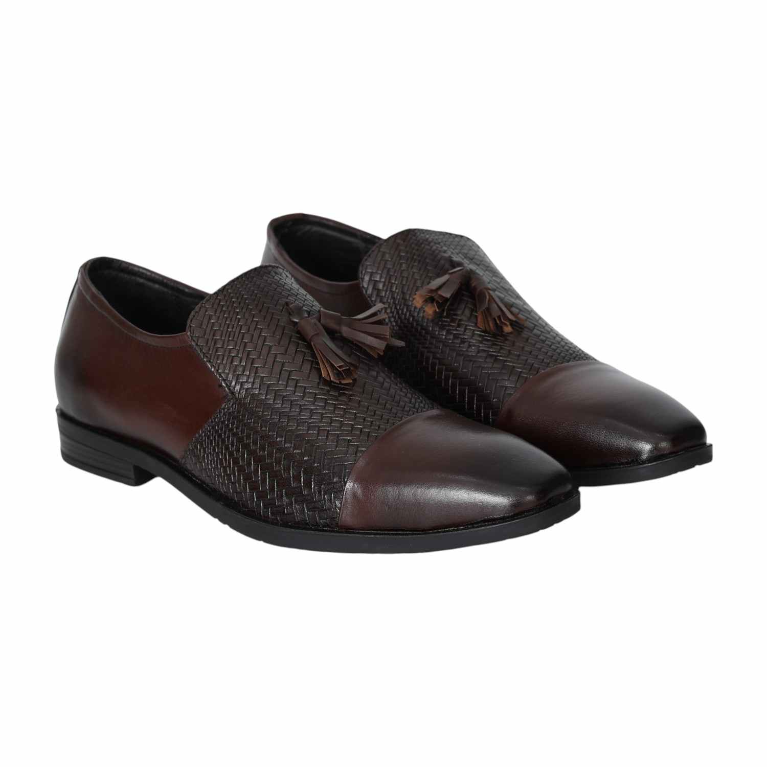 Men Cherry Woven Tassel Slip-Ons