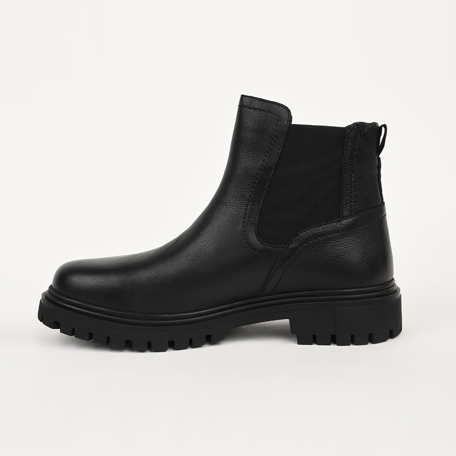 Men AeroGuard Black Chelsea Boots