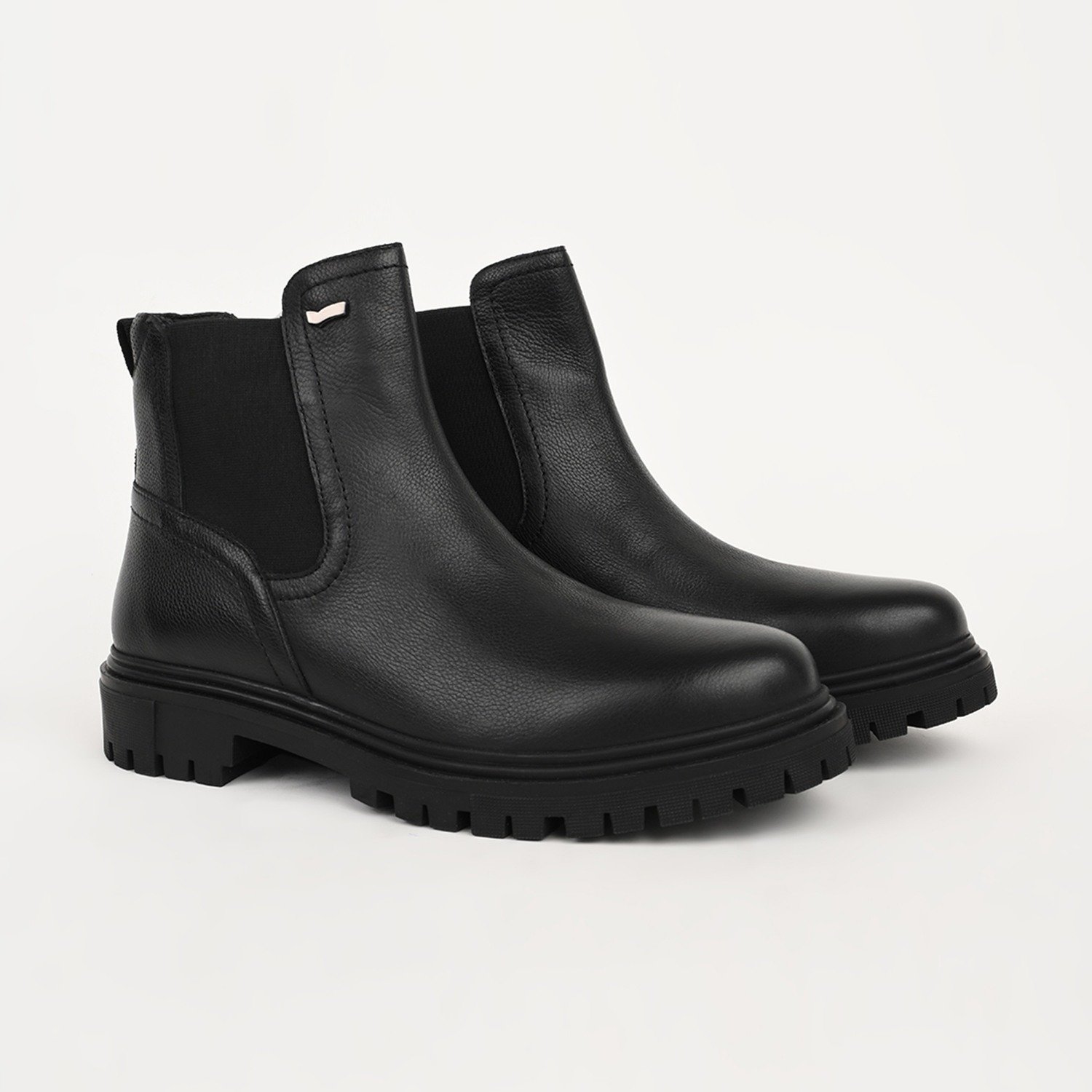 Men AeroGuard Black Chelsea Boots