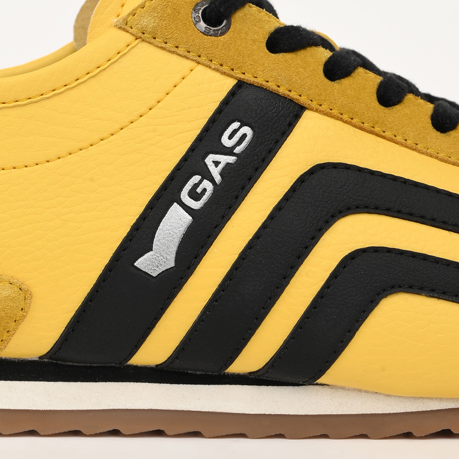 Men HoloStride Yellow black Sneakers