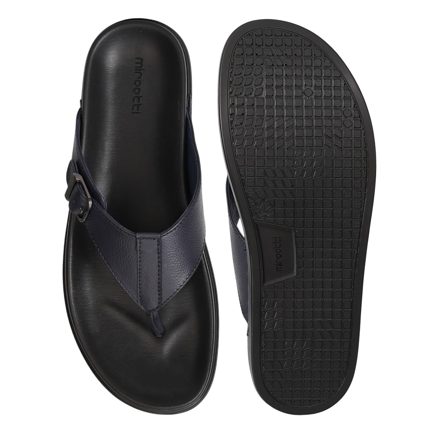 Men Black Classic Flip-Flop Sandals