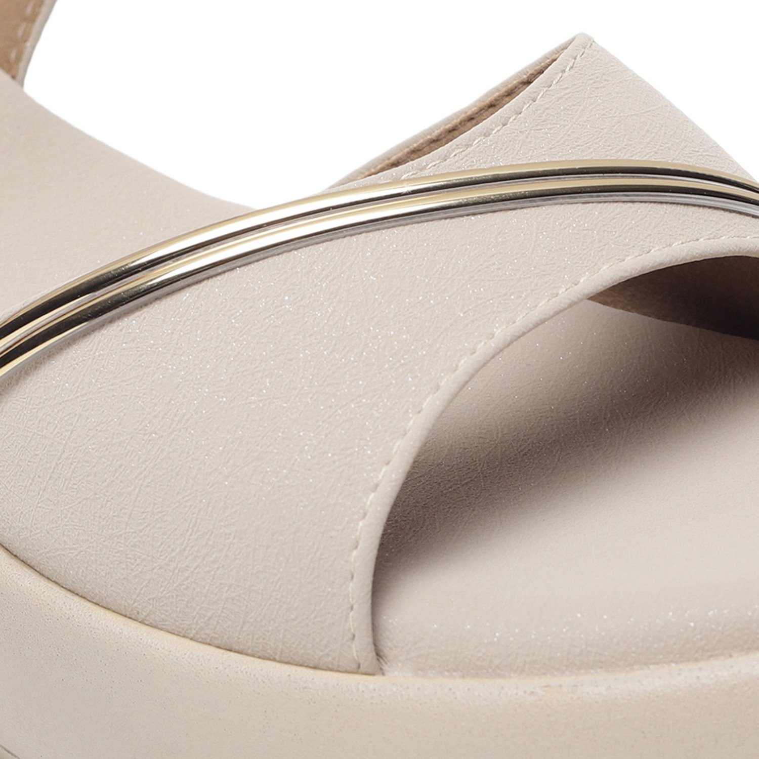Monrow Kaylee Beige Flatform Heels