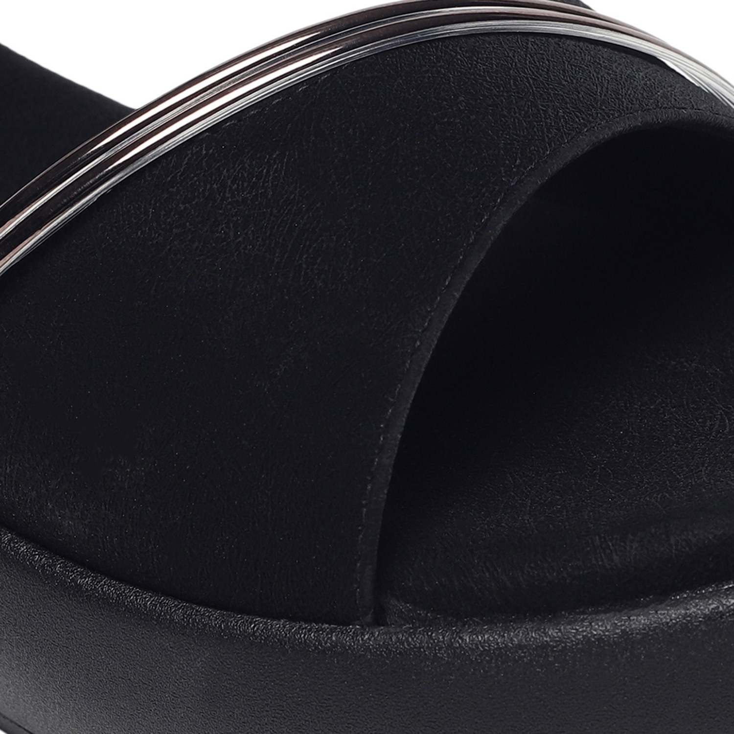 Monrow Kaylee Black Flatform Heels
