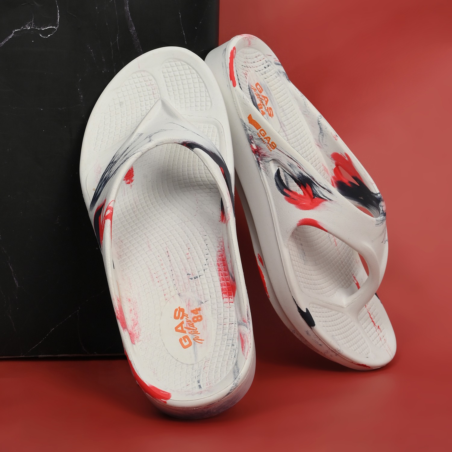 Men StormSlip White red Flip flops