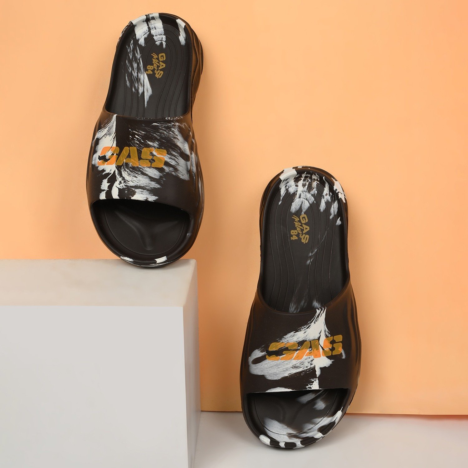 Men Float Mode White brown Sliders