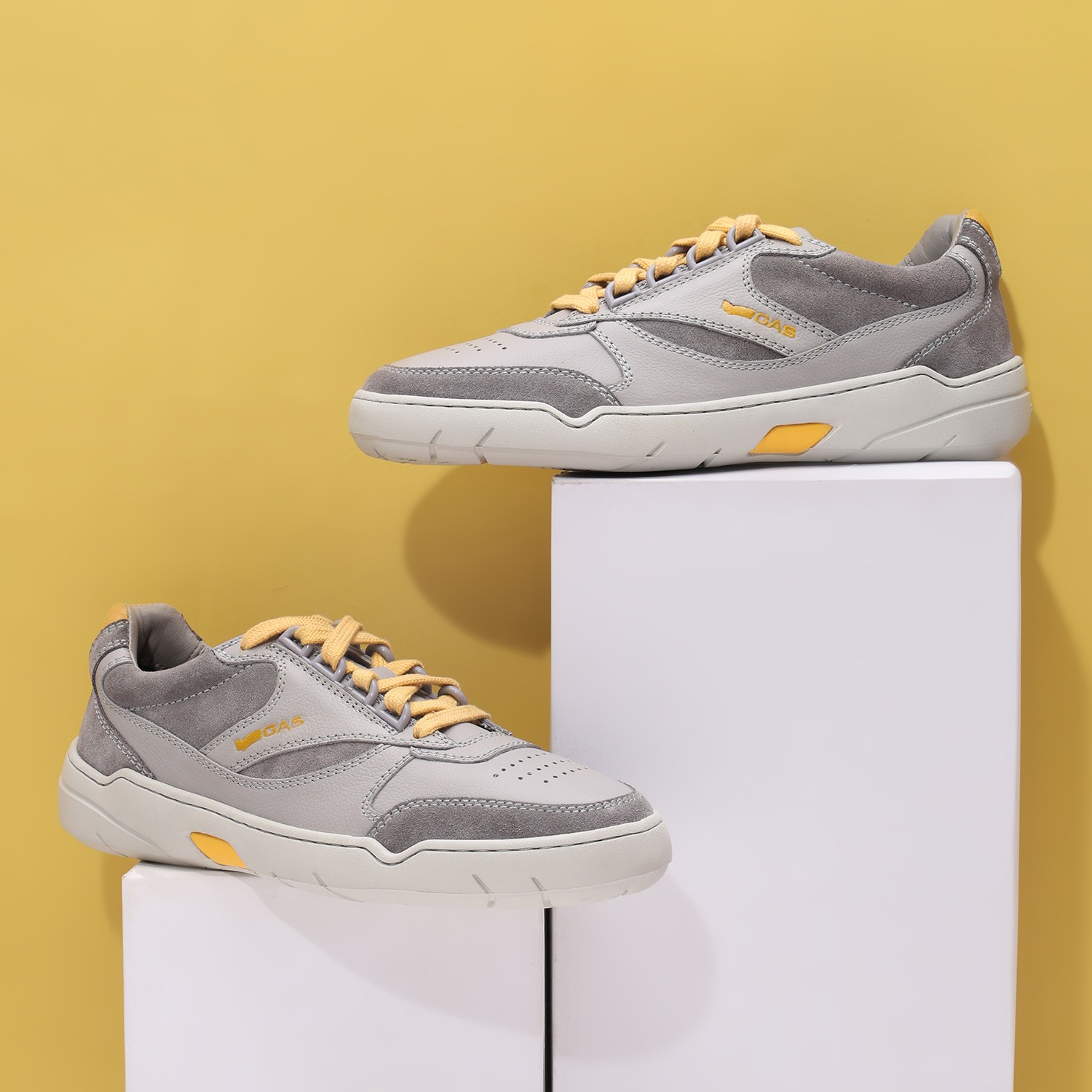 Men Tempesta Grey Sneakers