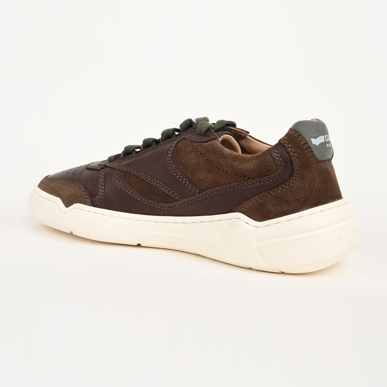 Men Tempesta Tan Sneakers