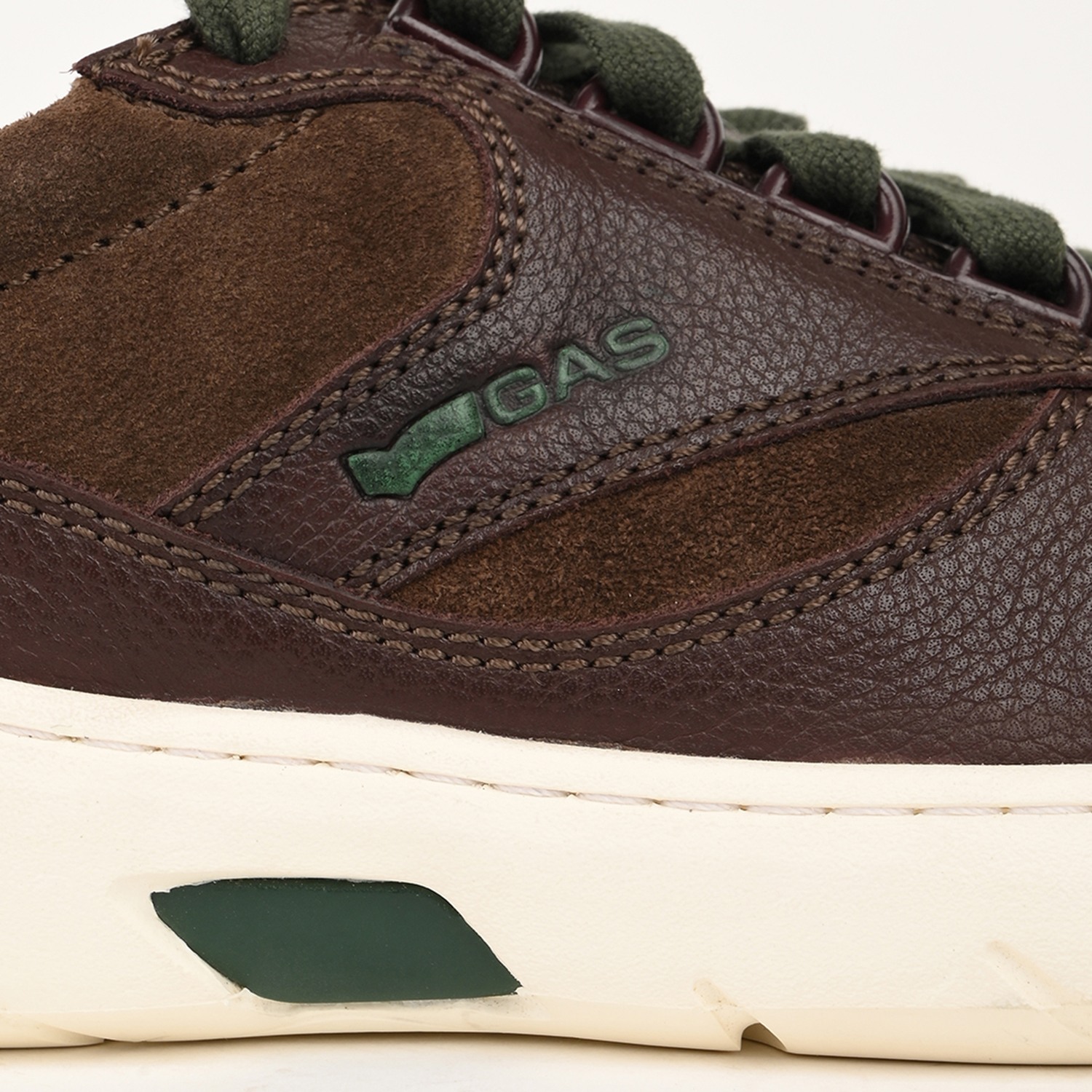 Men Tempesta Tan Sneakers