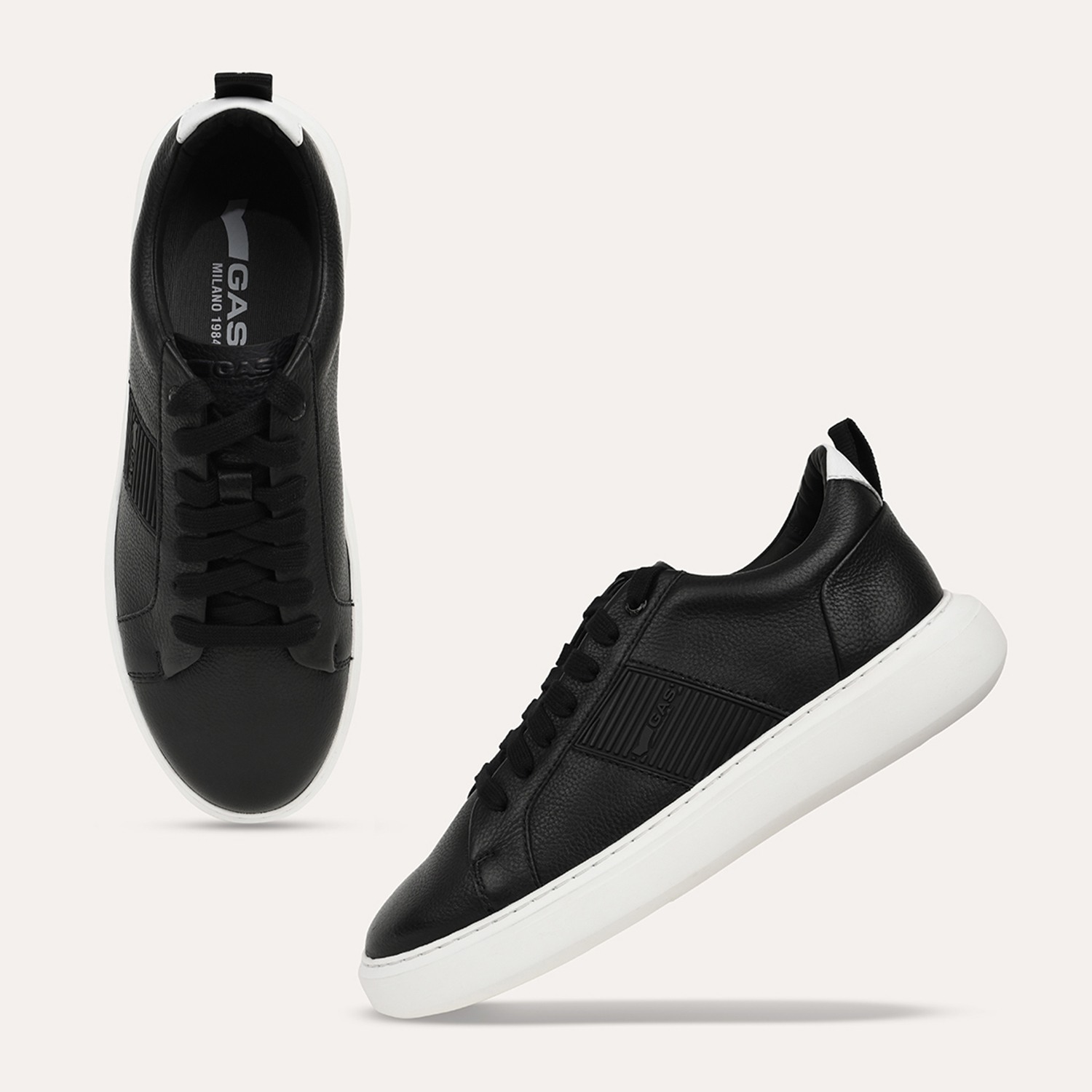 Men LussoFlex Black Sneakers