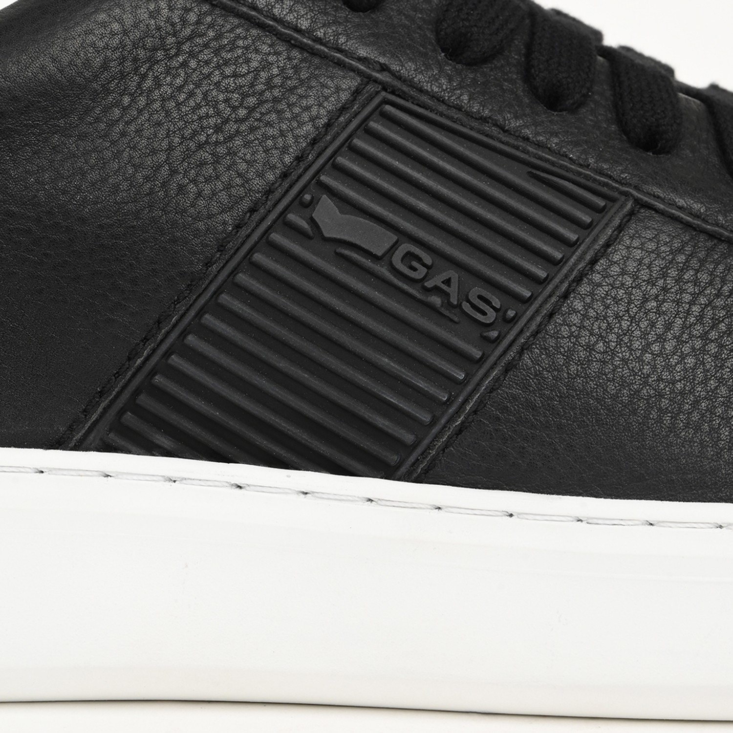 Men LussoFlex Black Sneakers