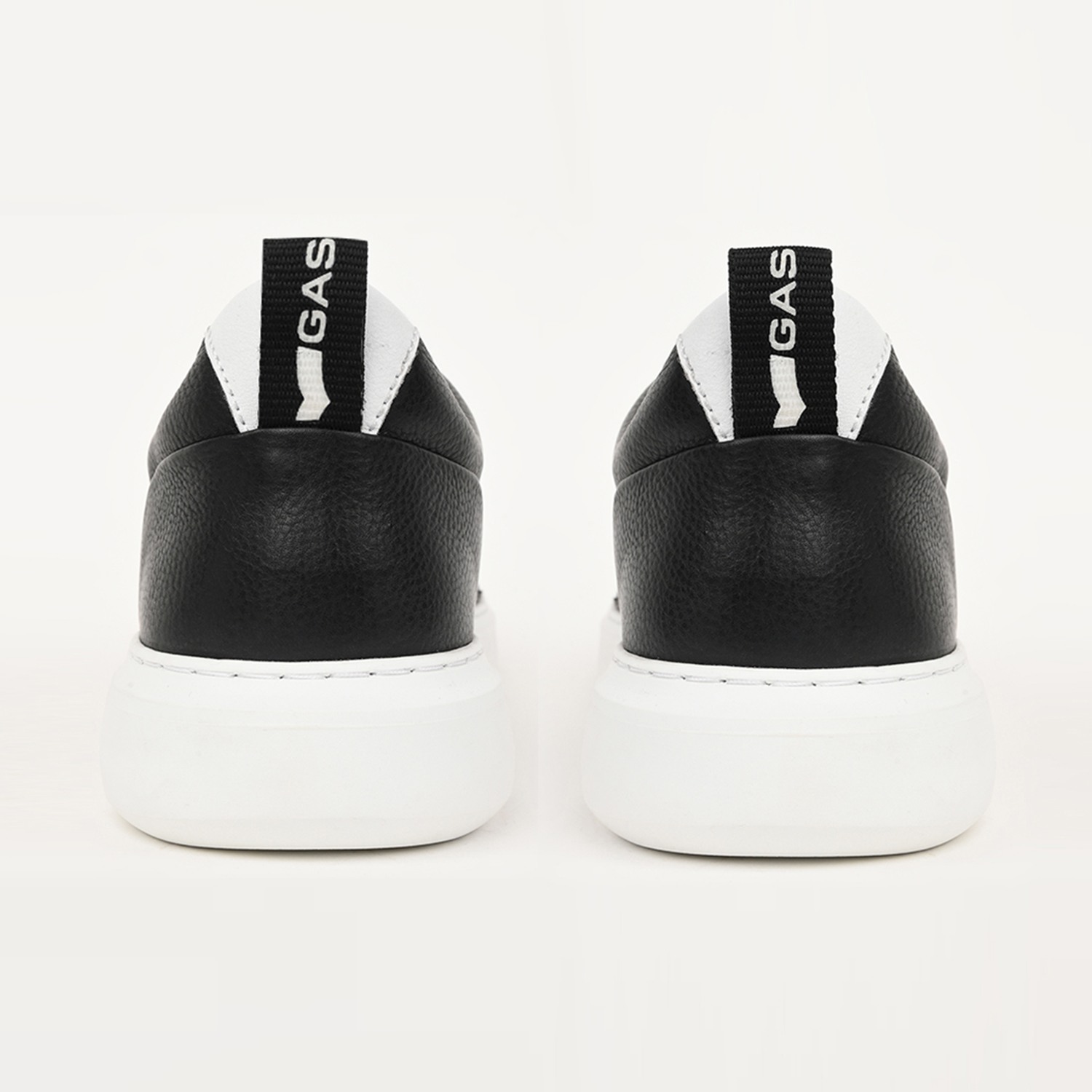 Men LussoFlex Black Sneakers