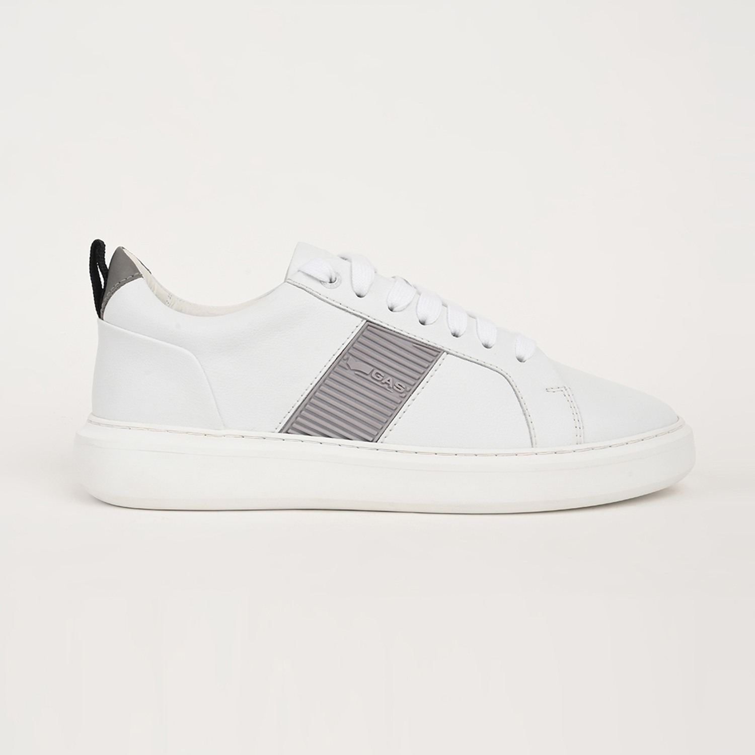 Men LussoFlex White Sneakers