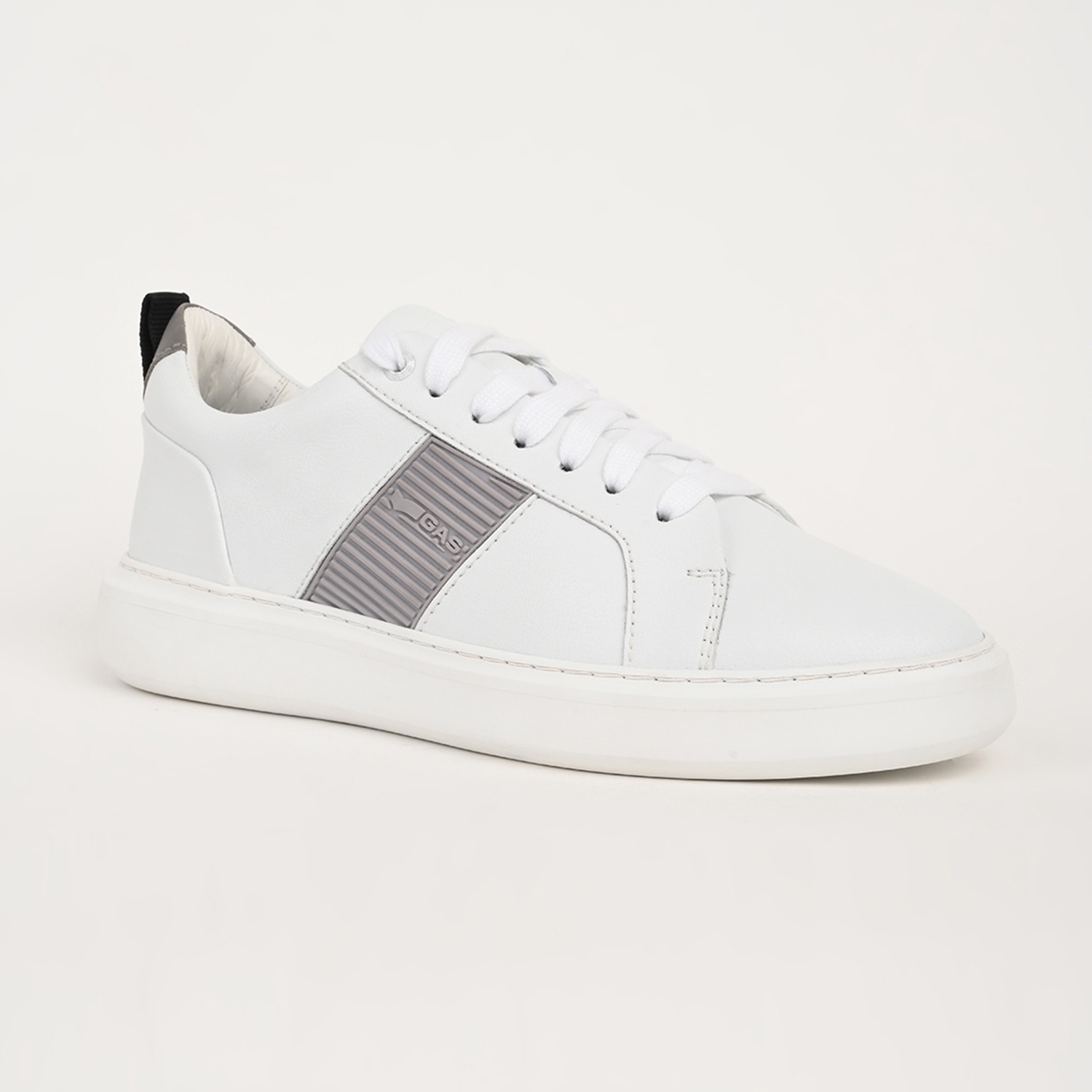 Men LussoFlex White Sneakers