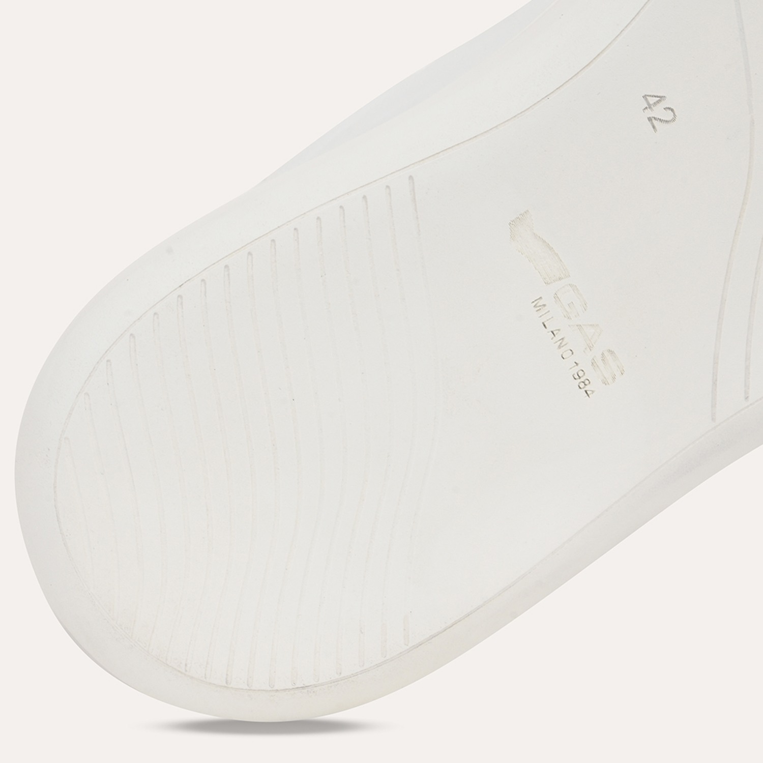 Men LussoFlex White Sneakers